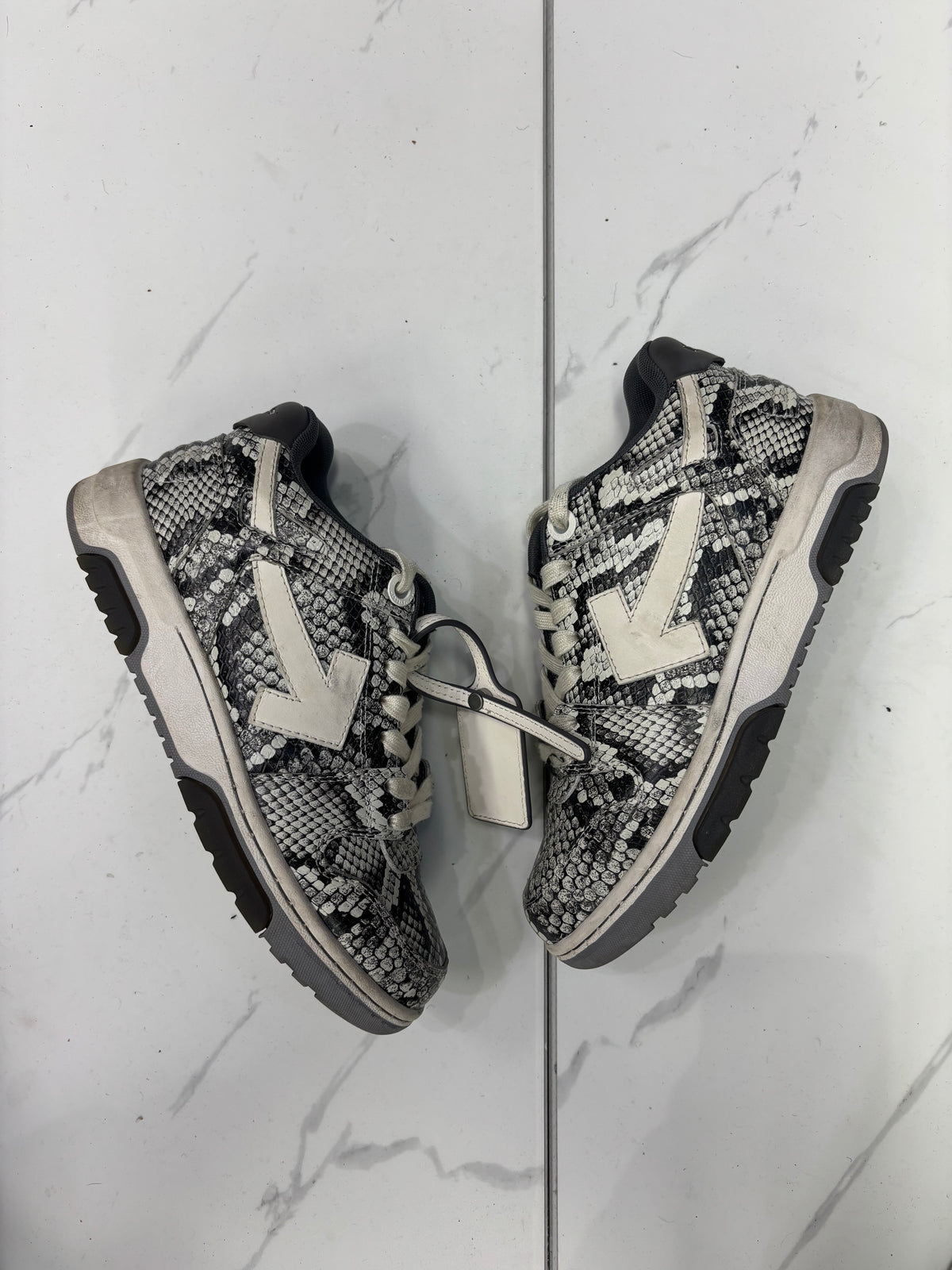 Off-Whites Used With No Box