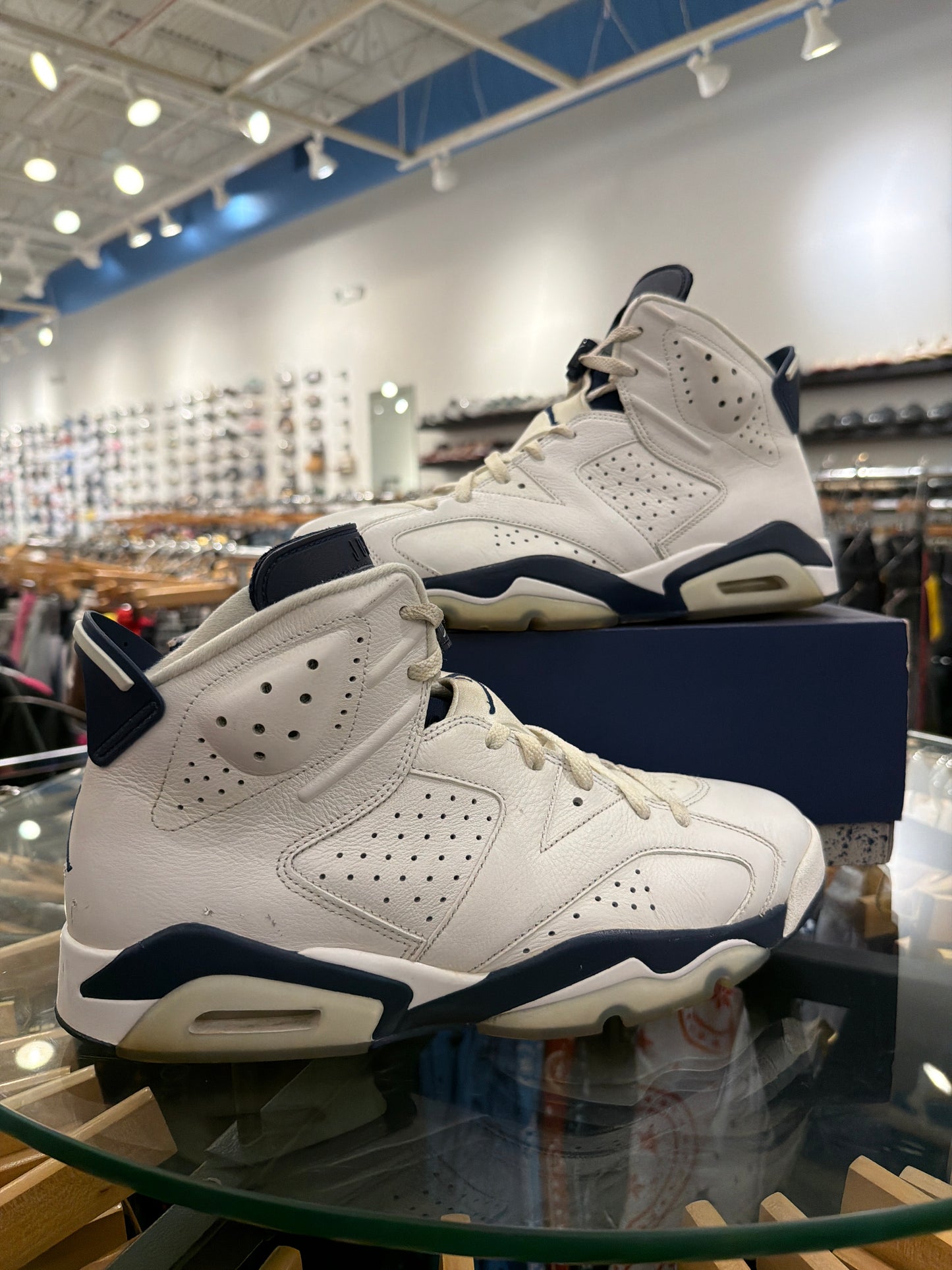 Jordan 6 Midnight Navy Used With Box