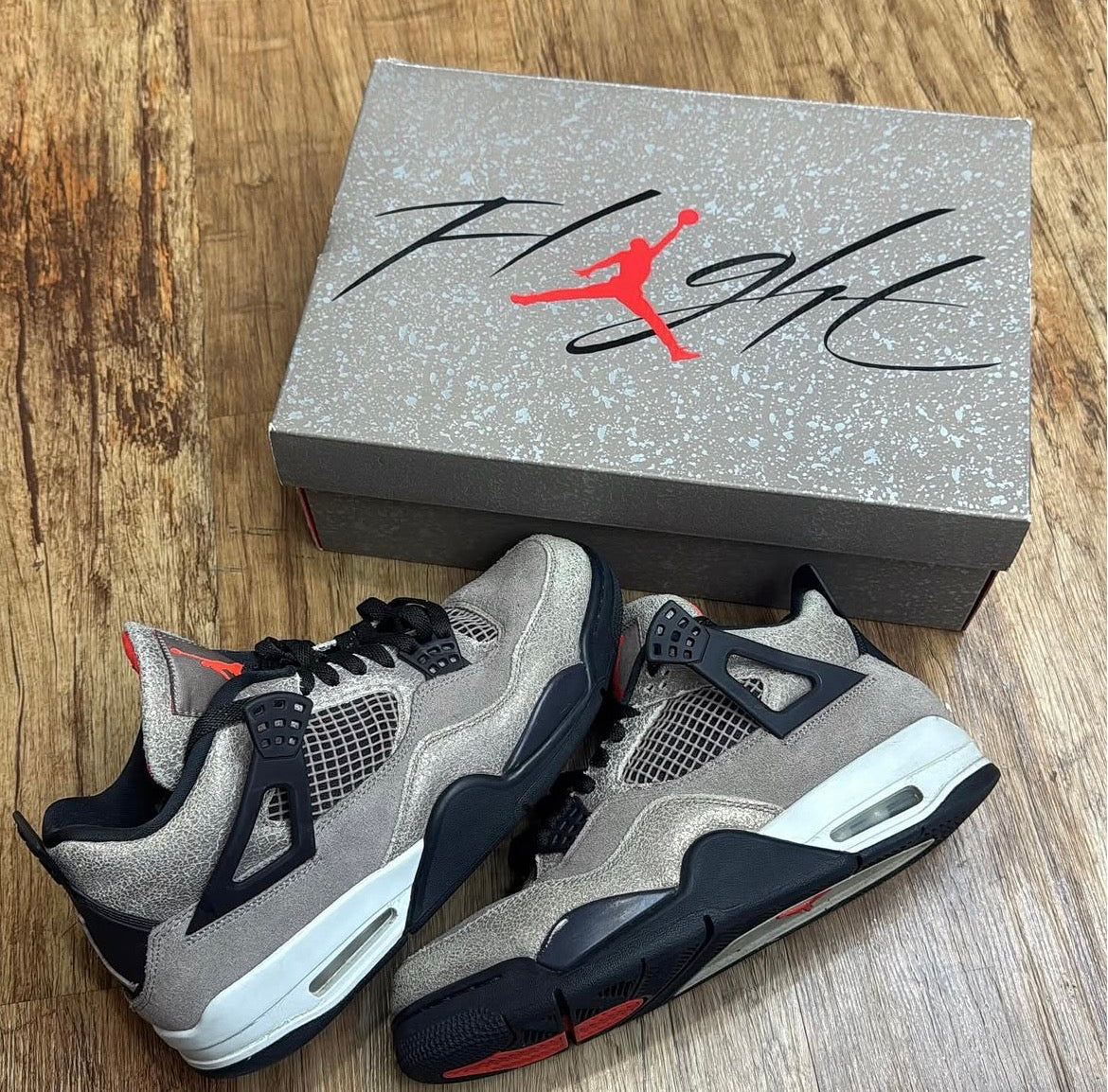 Jordan 4 taupe haze pre-owned