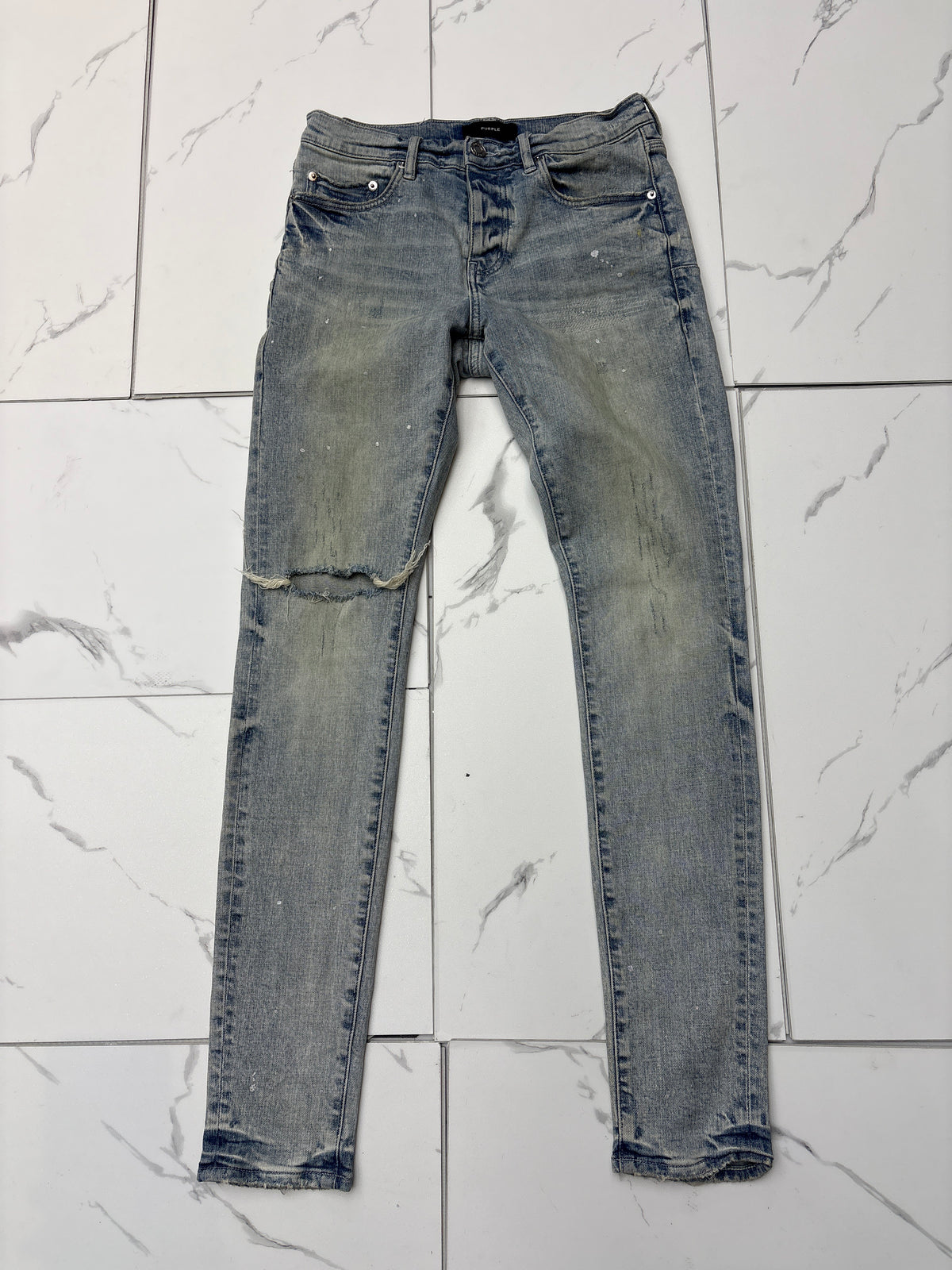 Purple Brand Right Knee Rip Blue Jeans