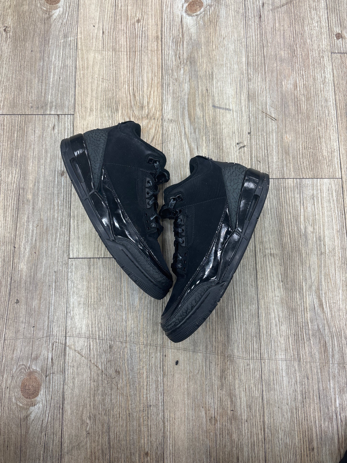Jordan 3 ‘Black Cat’ PRE-OWNED NO BOX