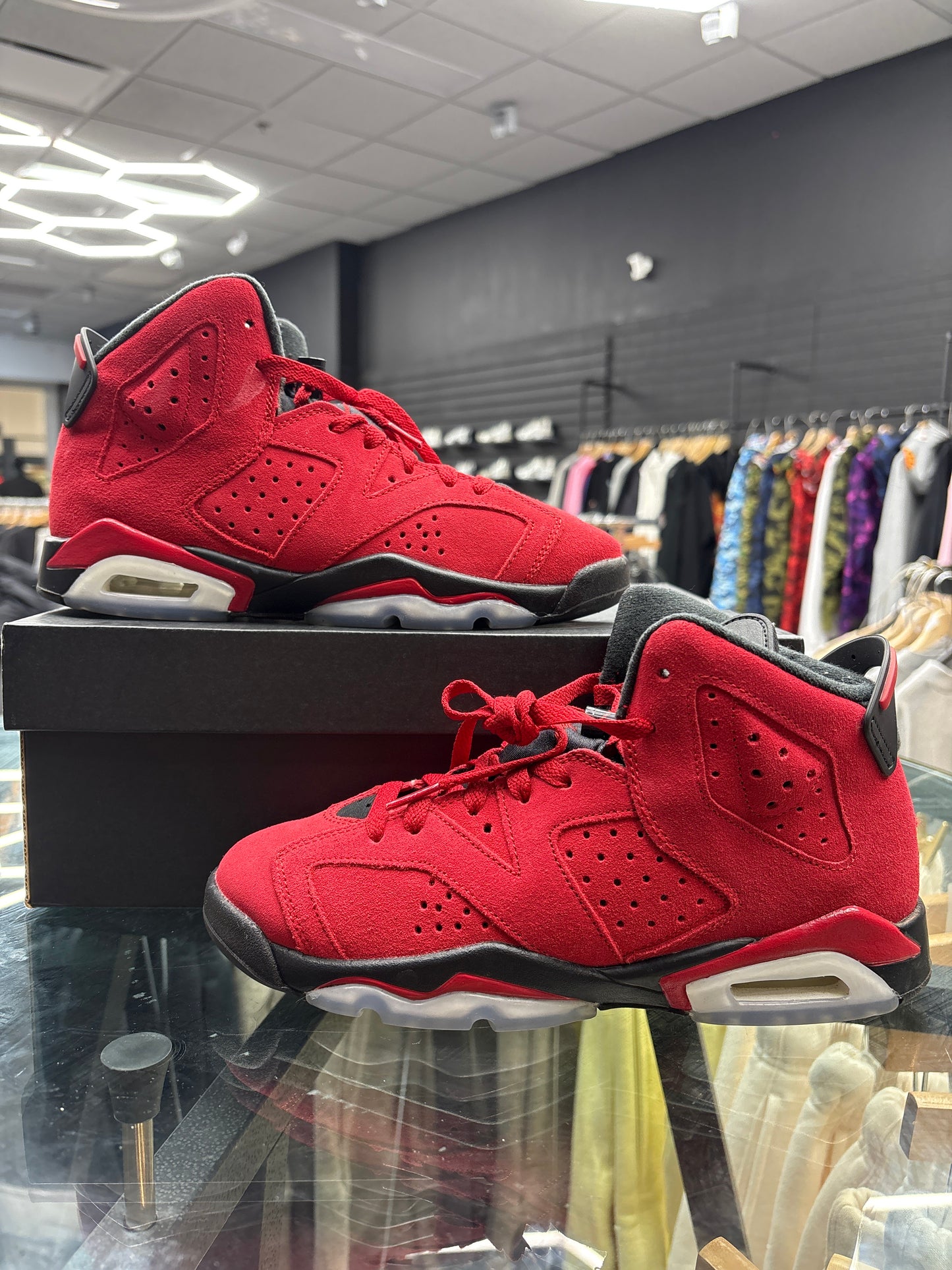 Jordan 6 Toro Bravo Pre-owned