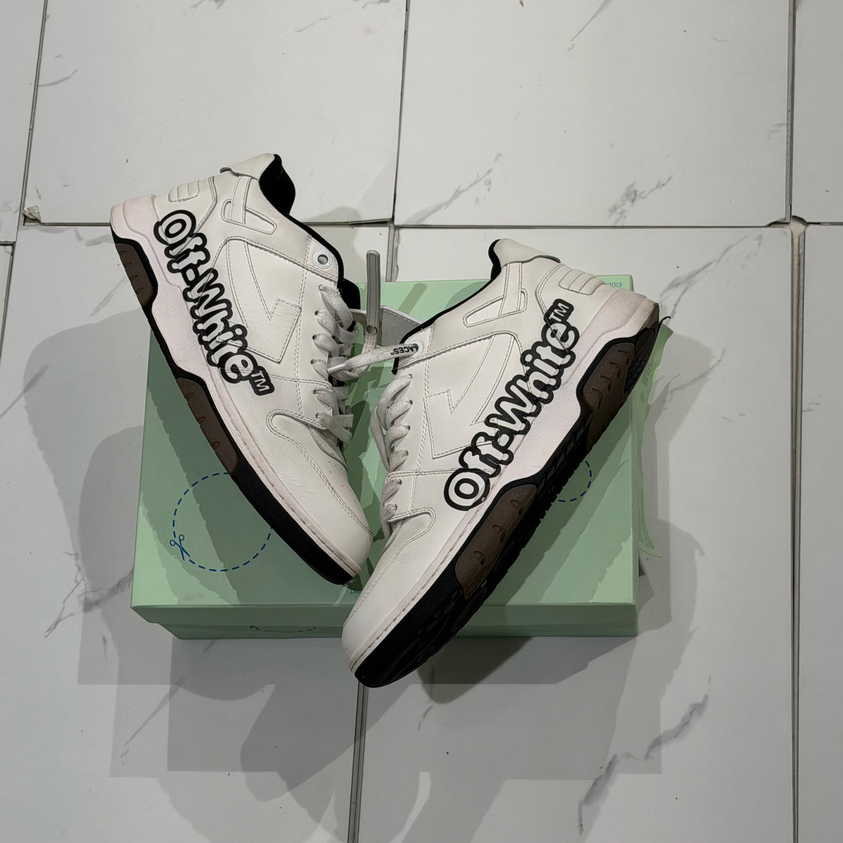 Off White Out Of Office “OFF WHITE” Used With Box