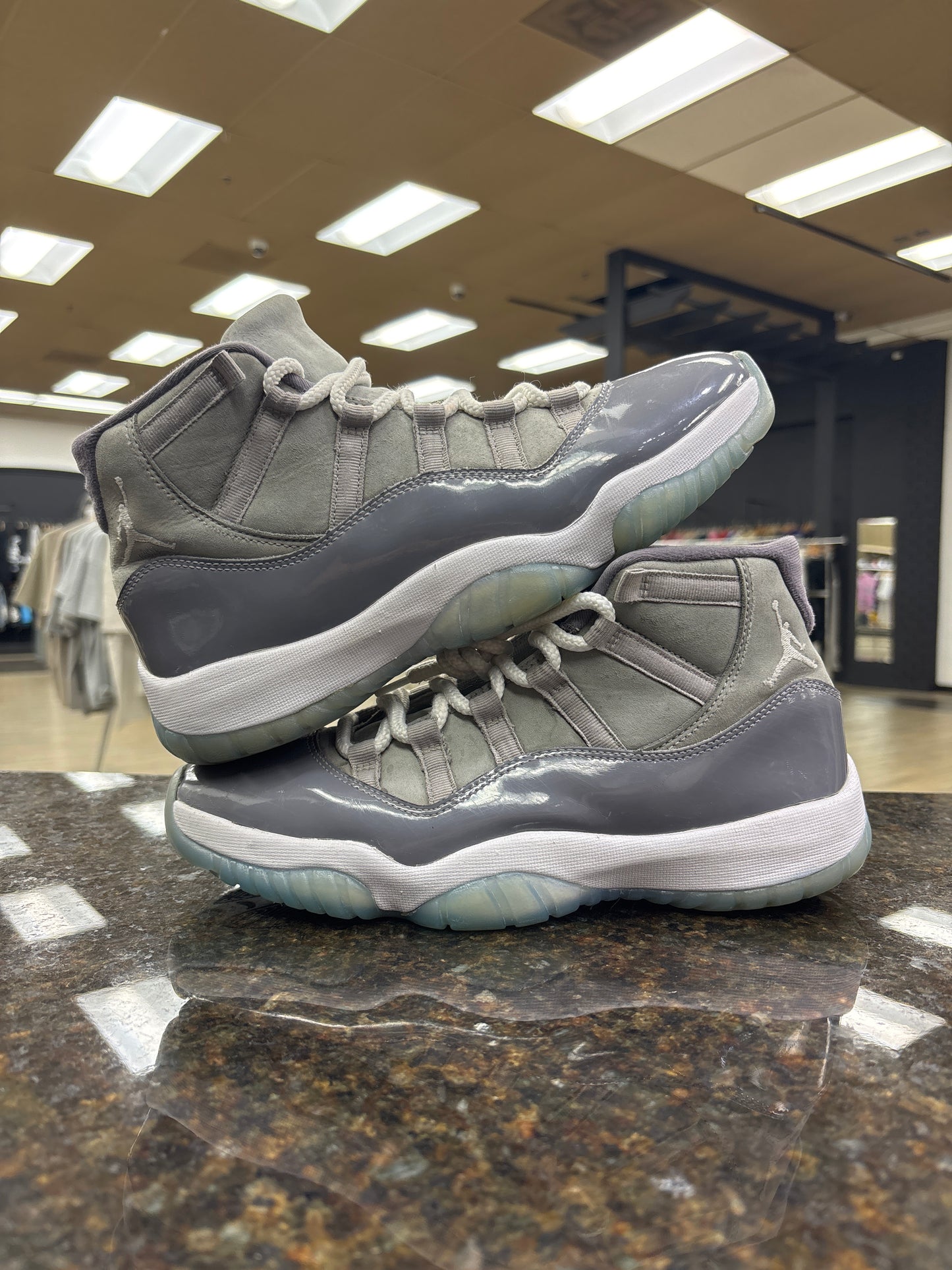 Jordan 11 ‘Cool Grey’ PRE-OWNED NO BOX