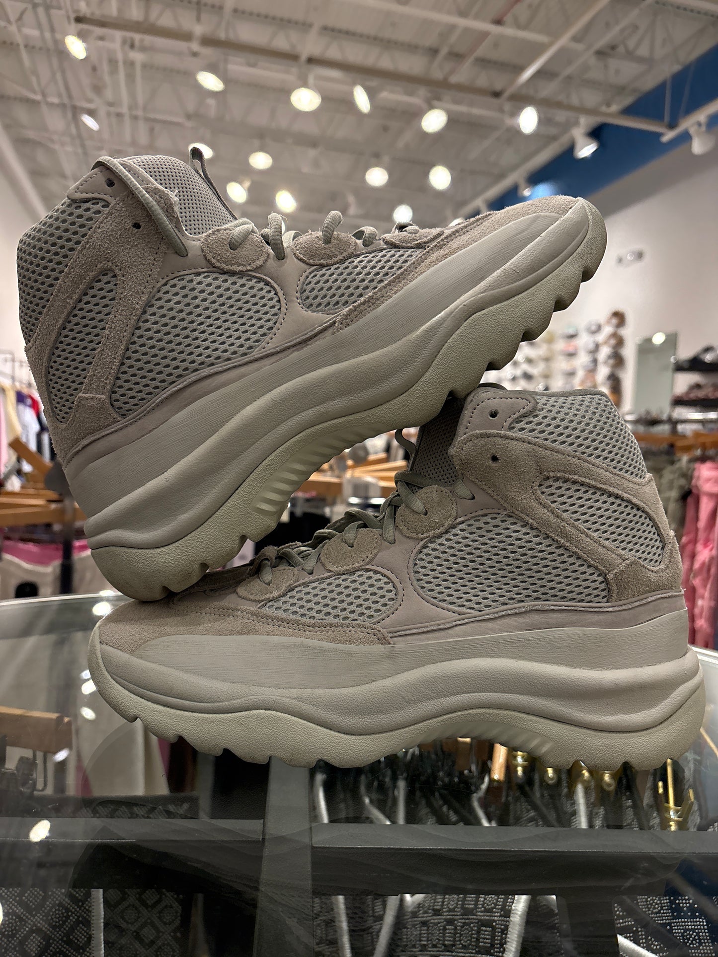 Yeezy Desert salt Boot USED WITH NO BOX