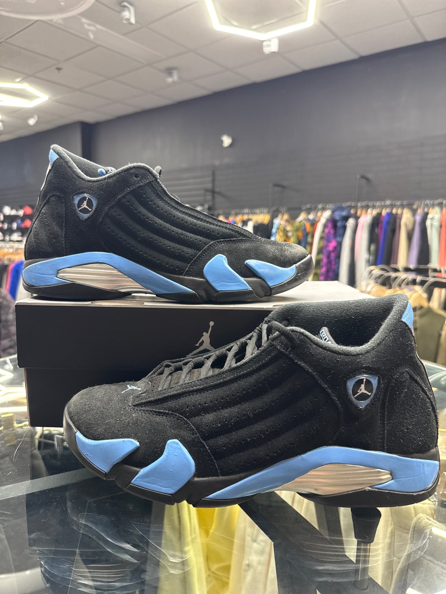 Jordan 14 UNC USED W BOX