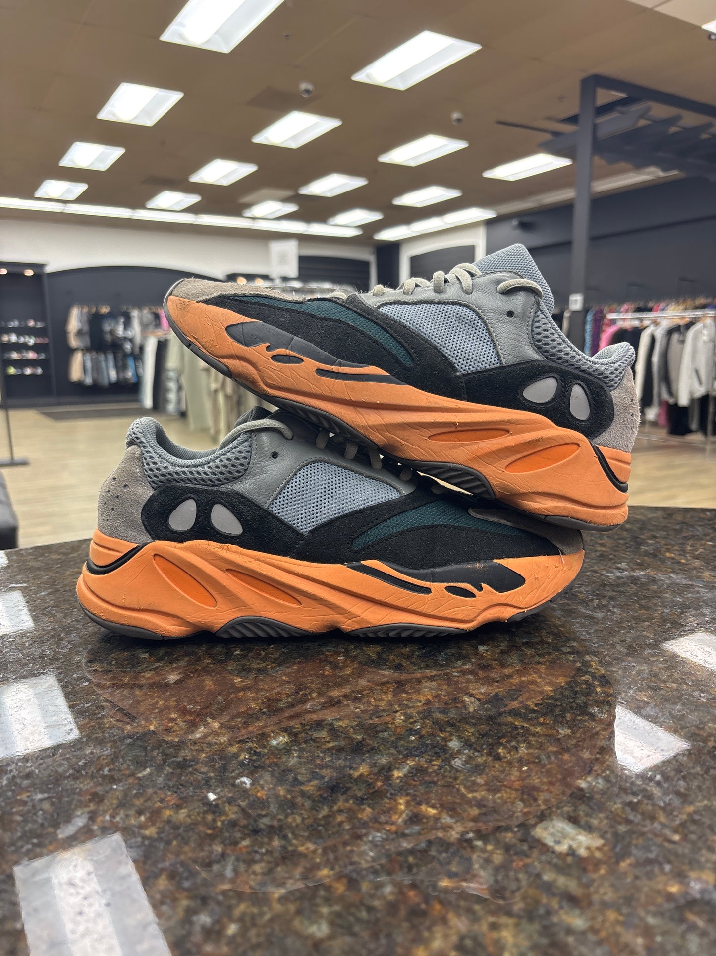 Adidas Yeezy Boost 700 "Wash Orange used no box