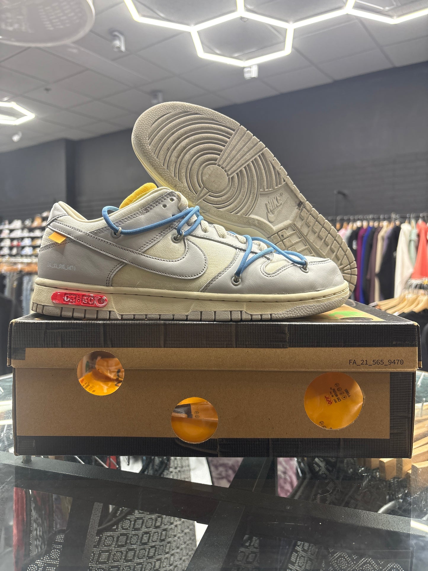 Nike Dunk Low Off-White Lot 5 ‘Grey’ USED WITH BOX