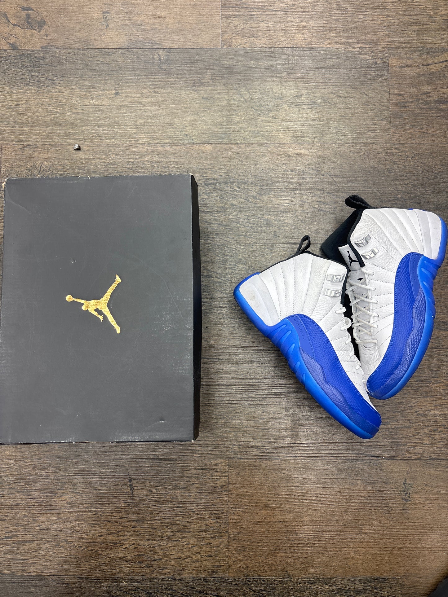Jordan 12 ‘Blueberry’ PRE-OWNED WITH BOX