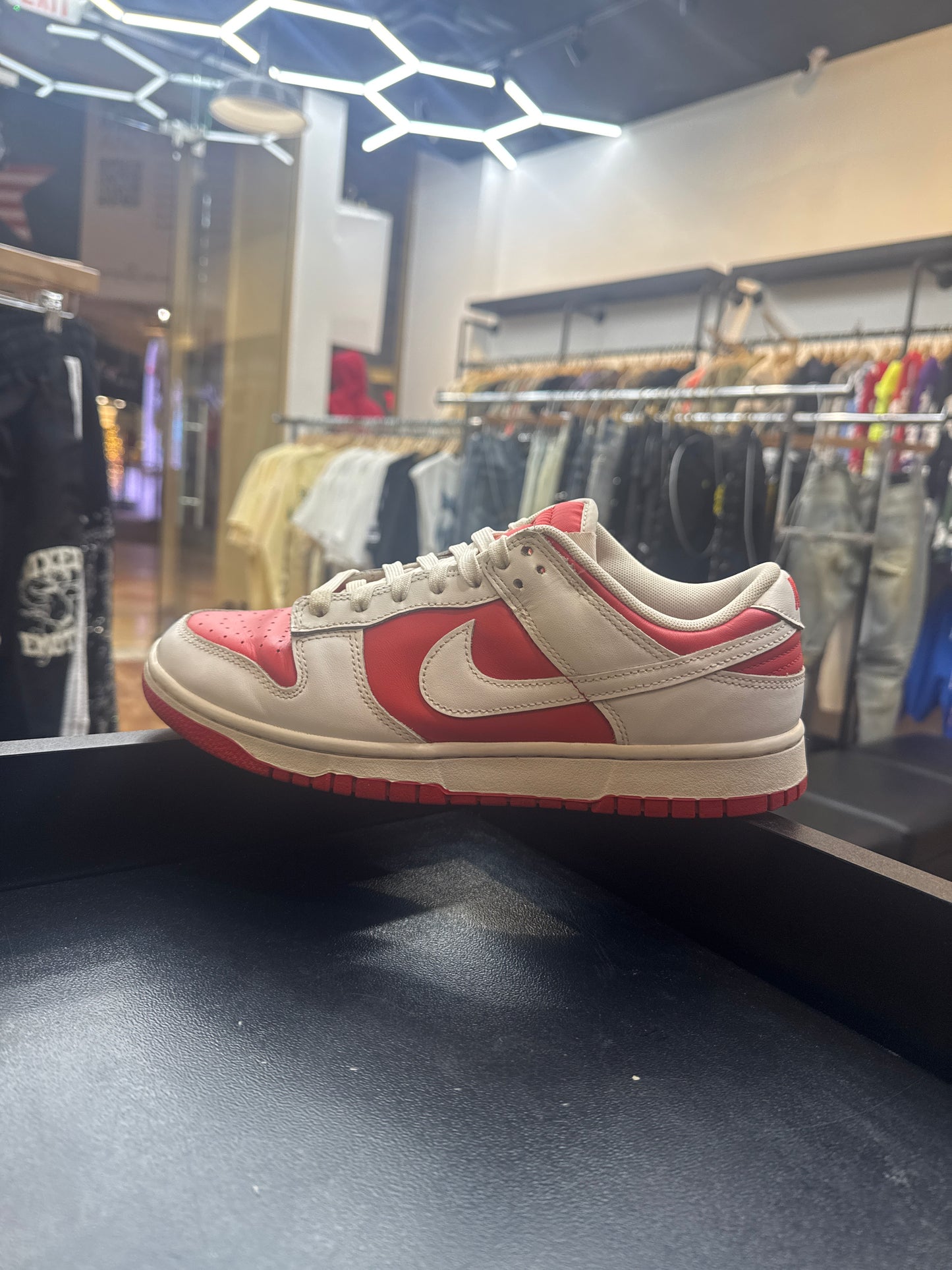 Nike Dunk “Championship” Used W box
