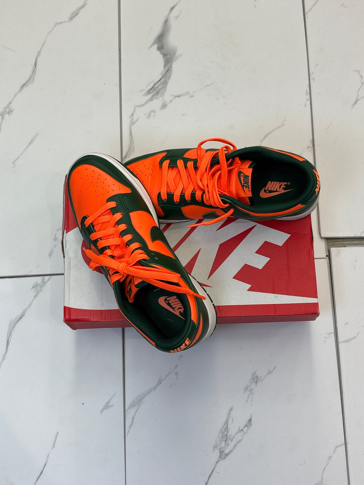 Nike Dunk Low Retro
Miami Hurricanes Used W Box