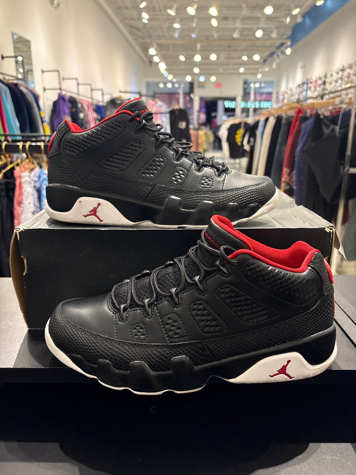 Jordan 9 Low Snakeskin USED W BOX