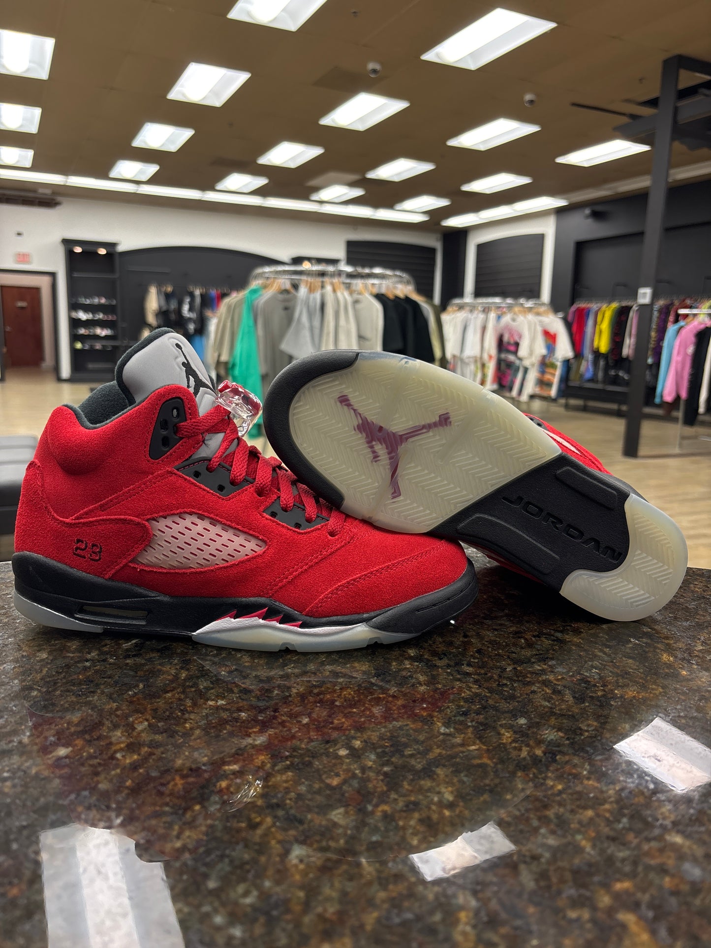 JORDAN 5 RAGING BULL RED PRE-OWNED