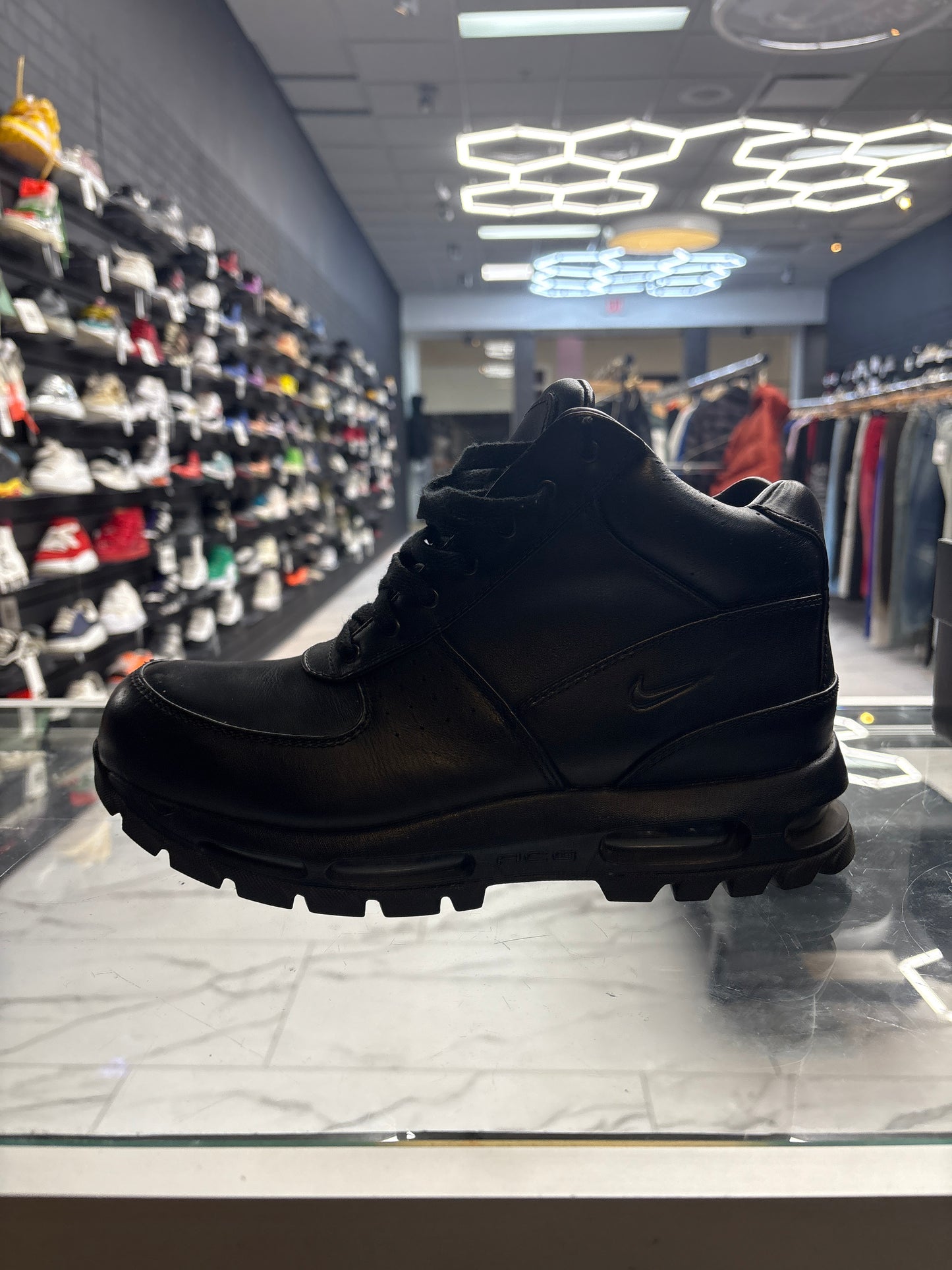 Nike Boots ‘Goadome’ USED NO BOX