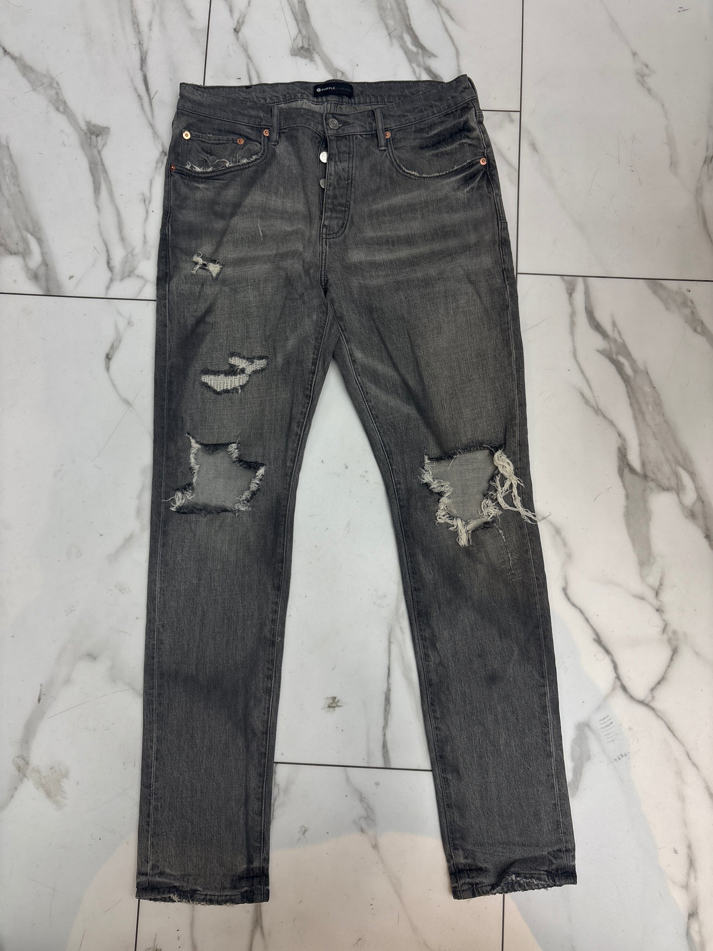 PURPLE GREY FADED DISTRESSED SLIM CUT JEANS PRE-OWNED