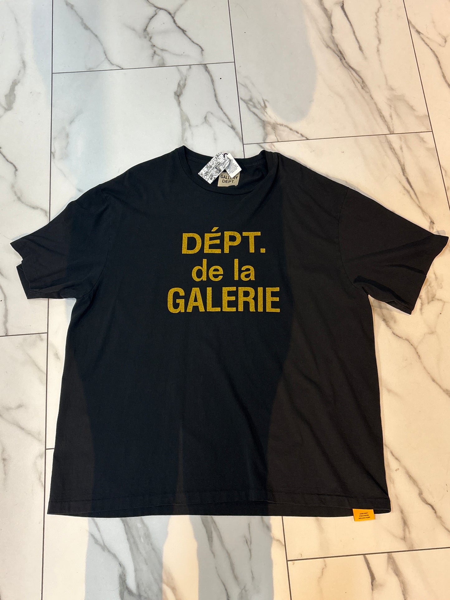 Gallery dept tee