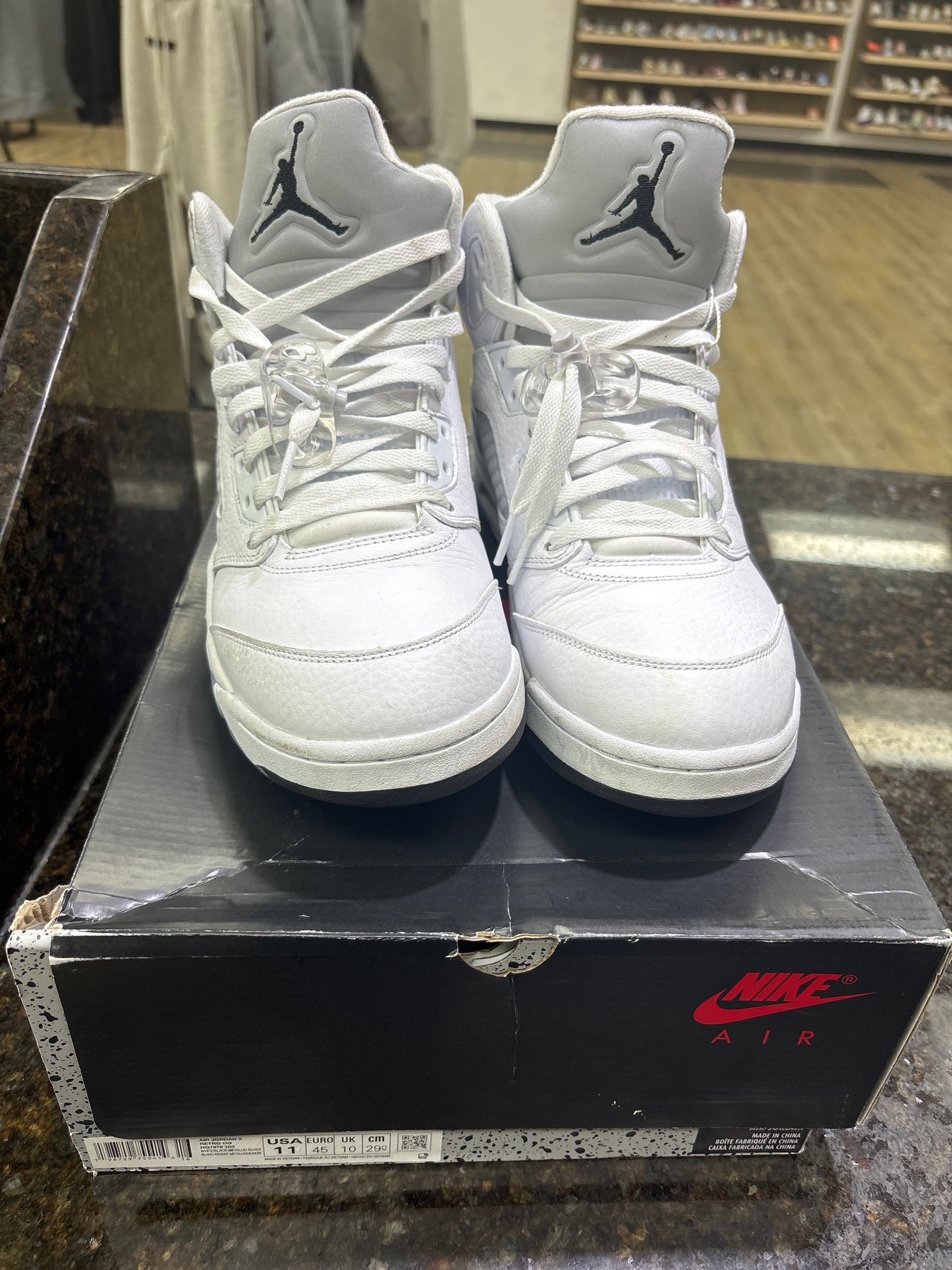 Jordan 5 white metalics used with box