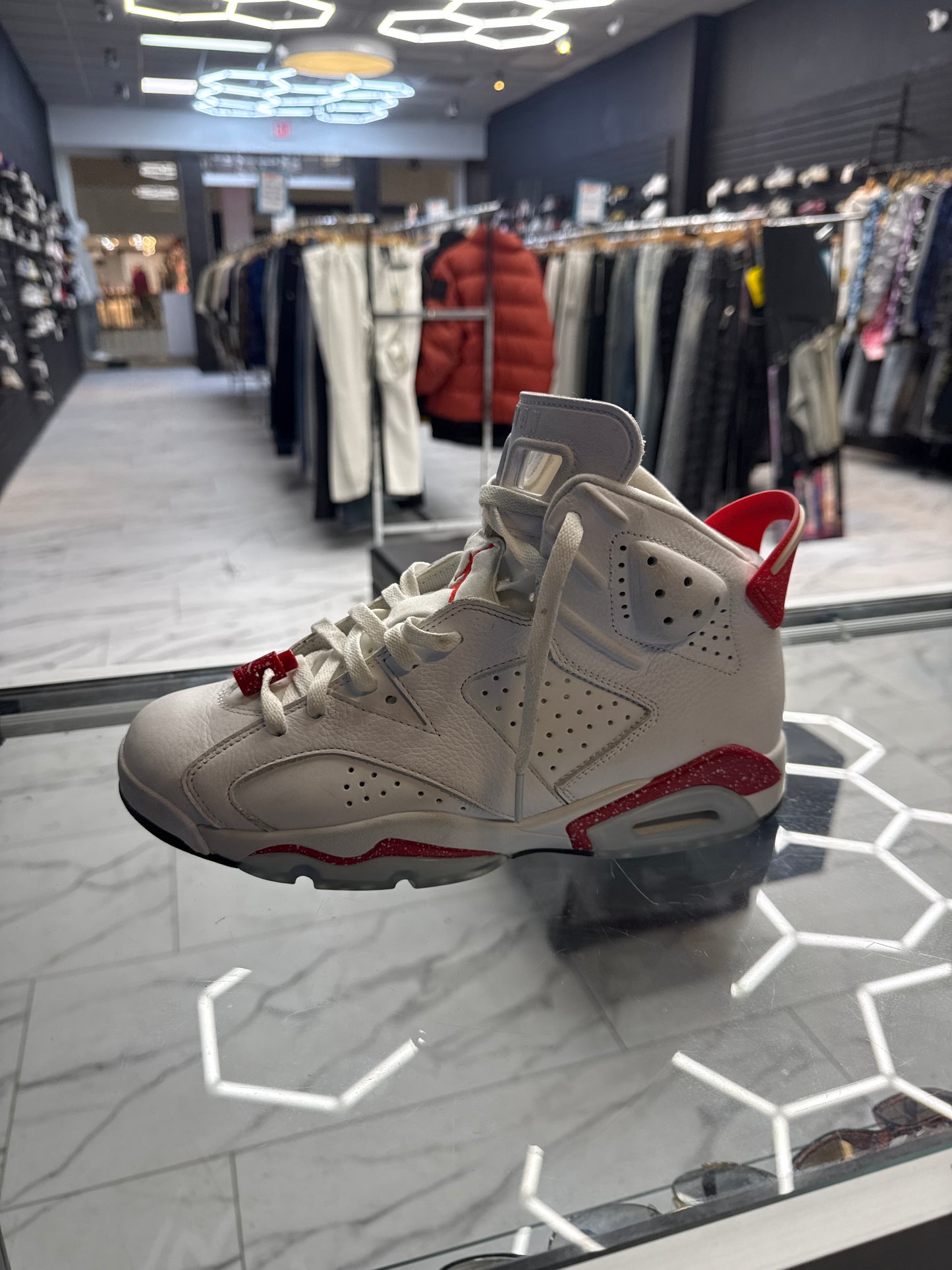 Air Jordan 6 White/University Red USED