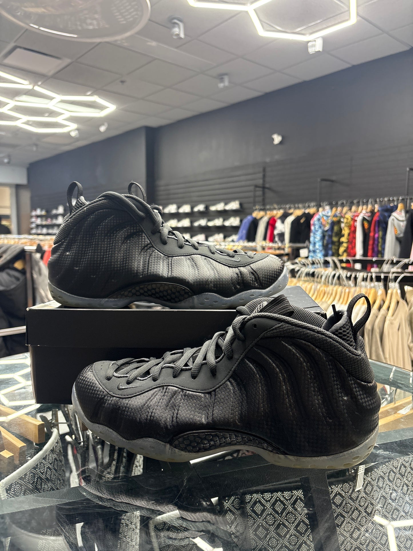 Nike Foamposite Carbon Fiber USED W BOX