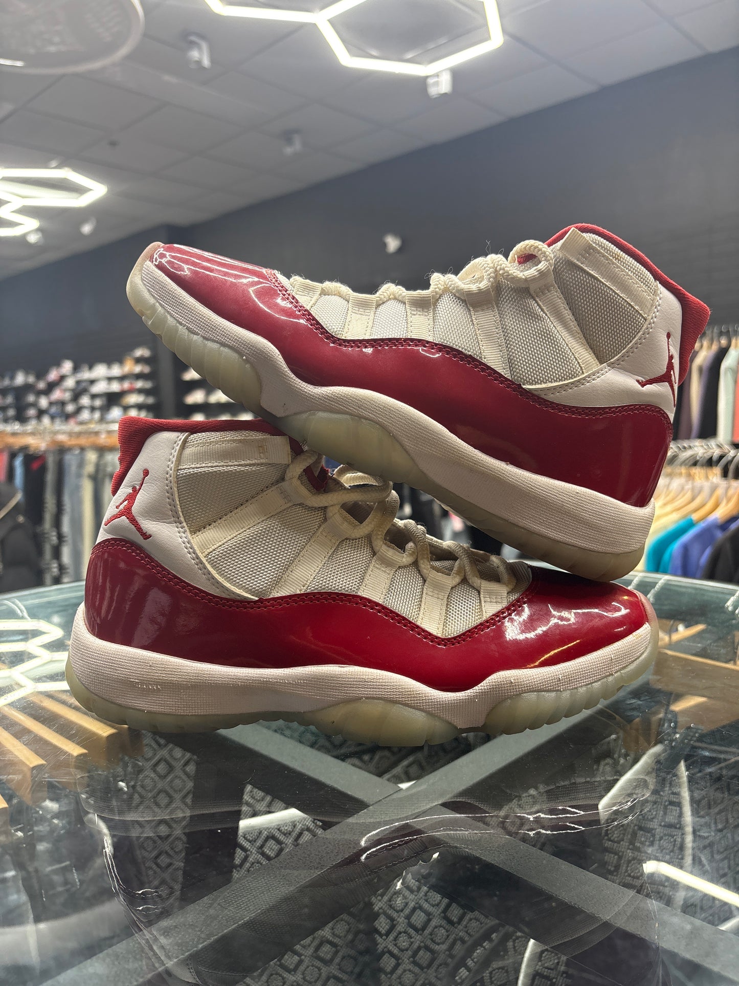 Jordan 11 Cherry USED WITH NO BOX
