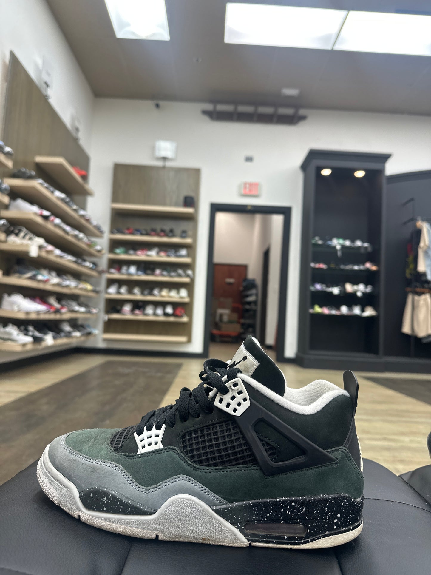 Jordan 4 Fearless Used No Box
