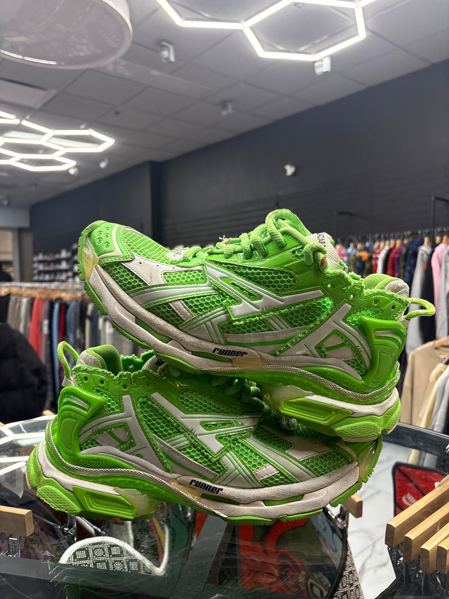 Balenciaga Runners Slime Green USED NO BOX