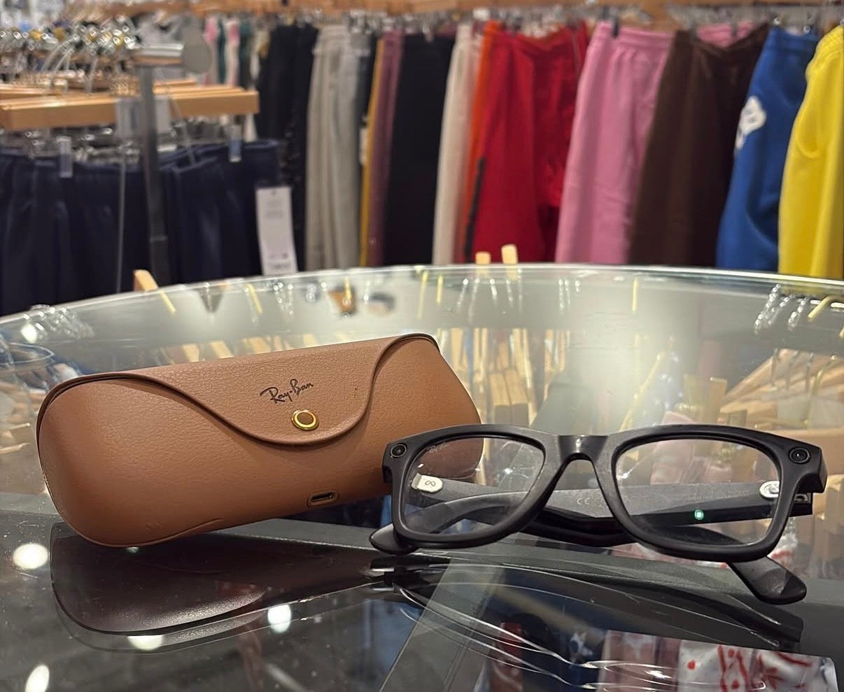 Ray Ban Meta Gen 2 w/ Charging Case