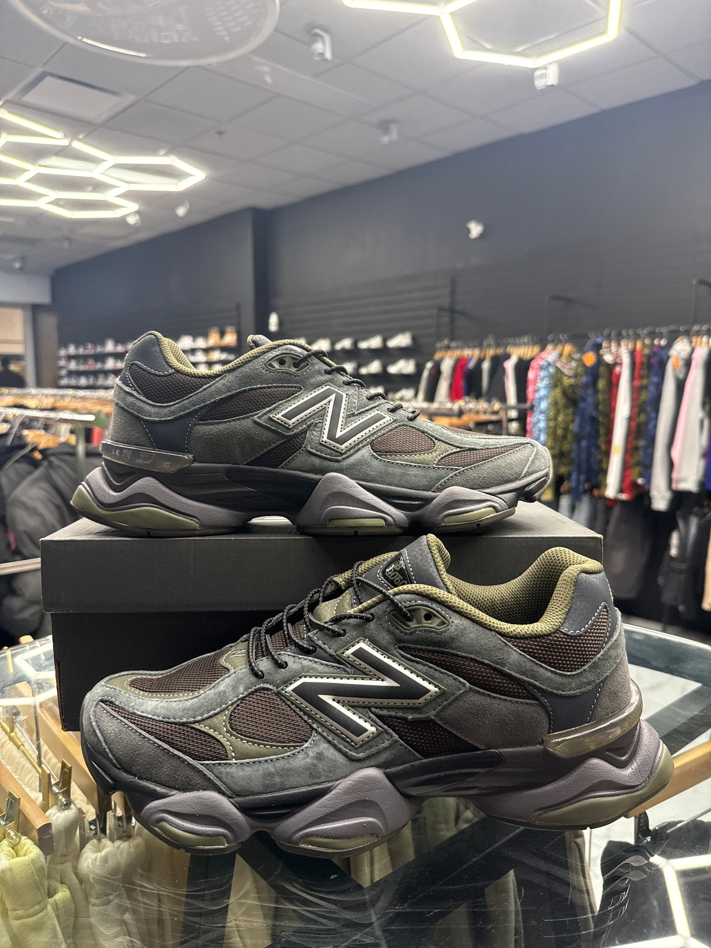 New Balance 9060 Black Top Dark Moss USED W BOX