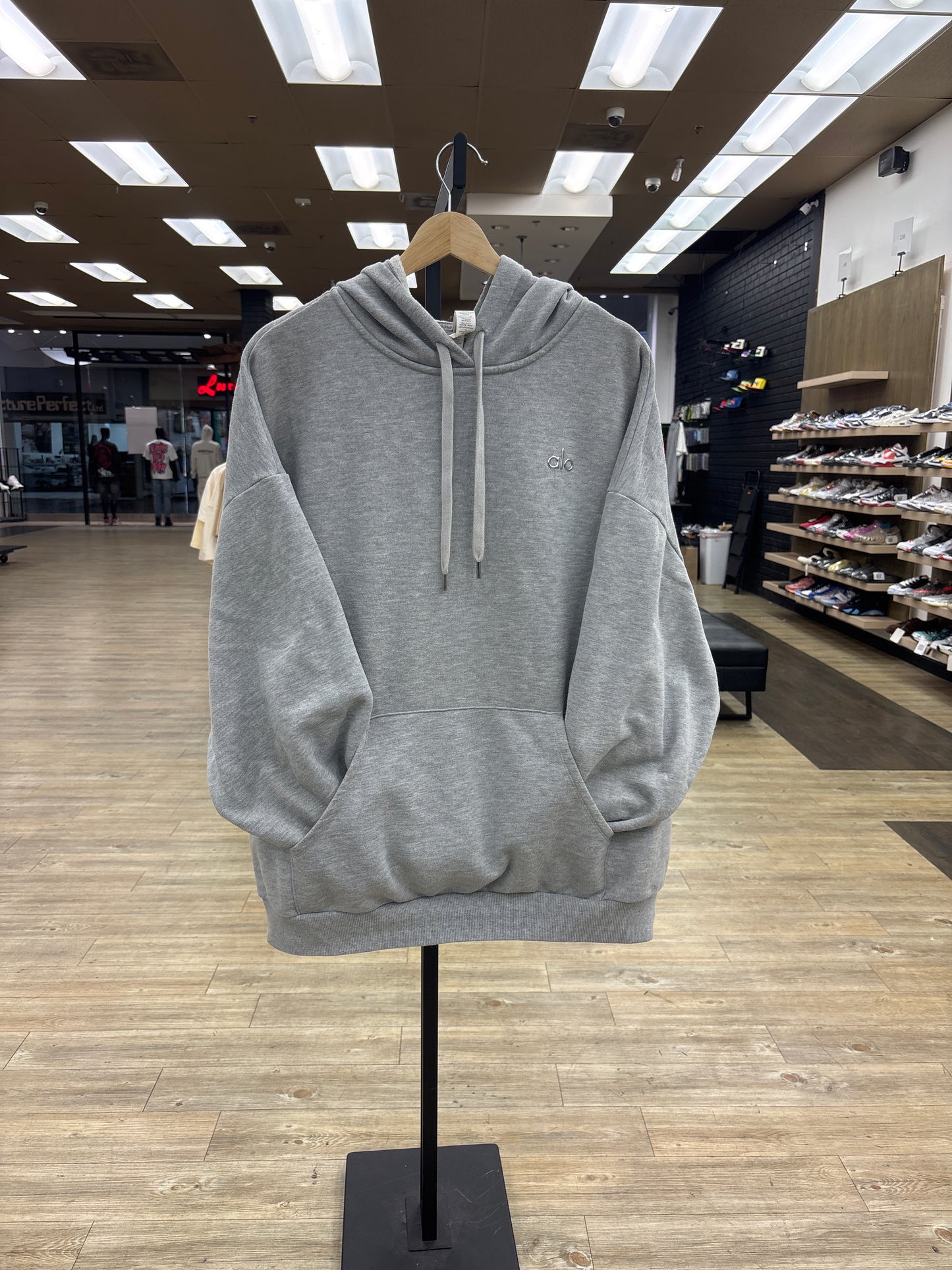 Alo grey pullover used