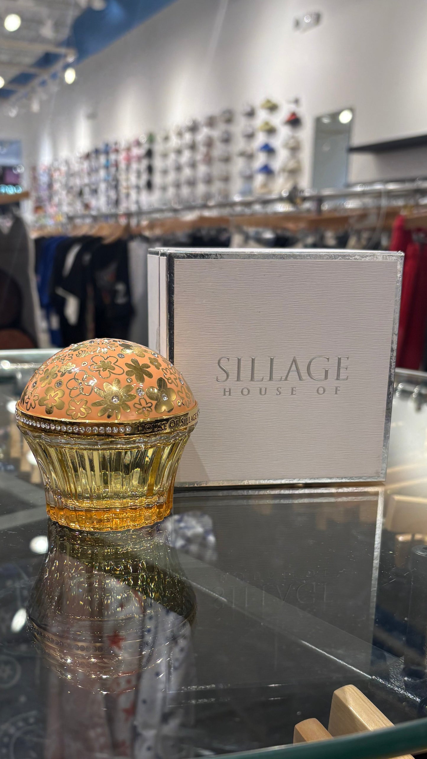 House of Sillage Whispers of Enlightenment Cupcake