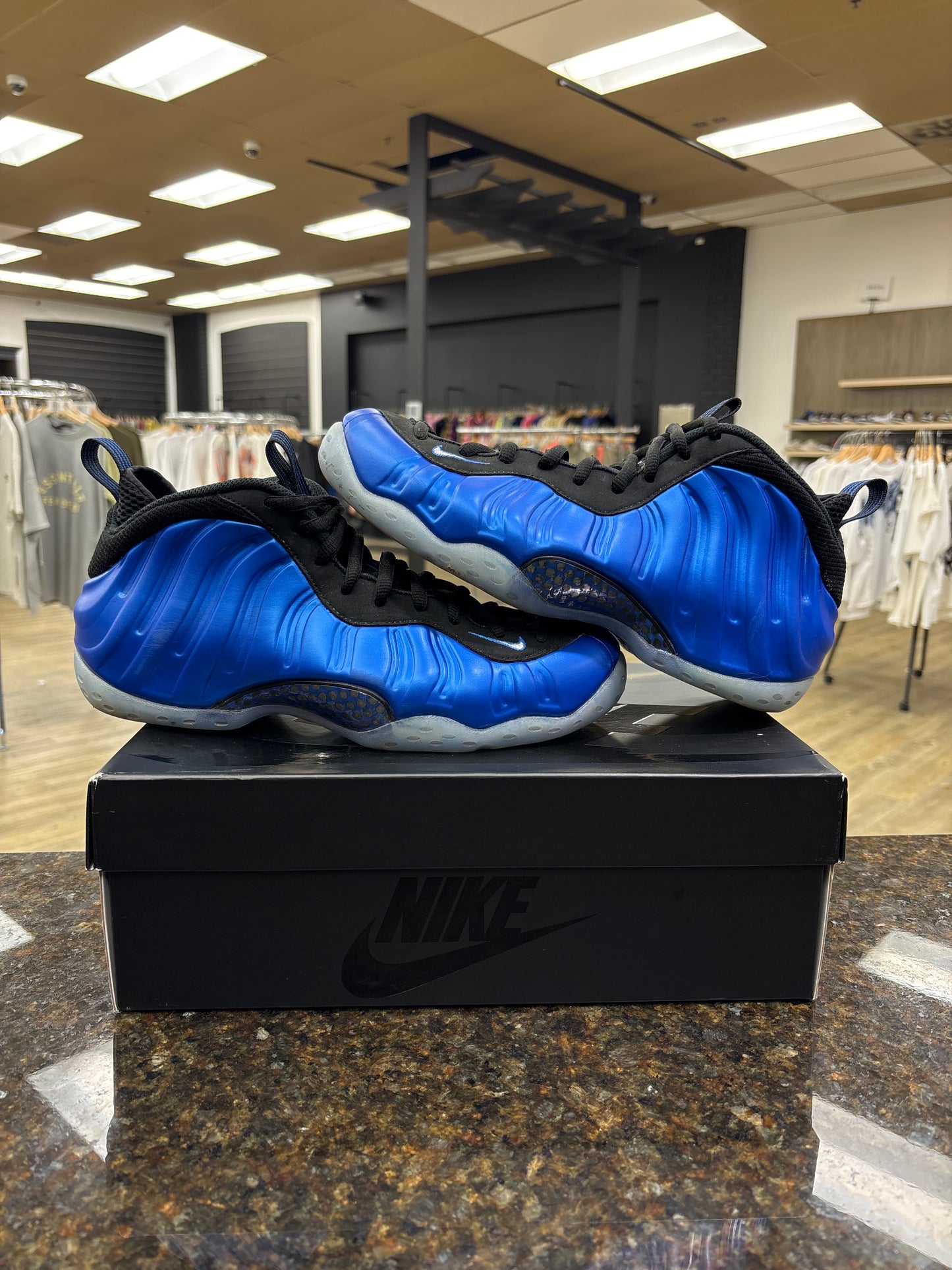 NIKE FOAMPOSITE INTERNATIONAL BLUE USED