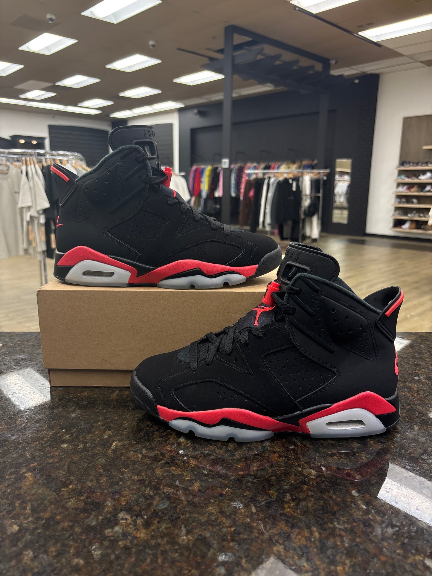 JORDAN 6 “REVERSE INFRARED SALESMAN” PRE-OWNED