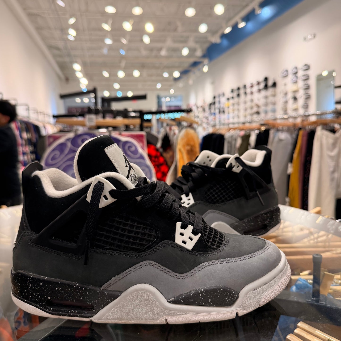 Jordan 4 ‘Fear’ USED NO BOX