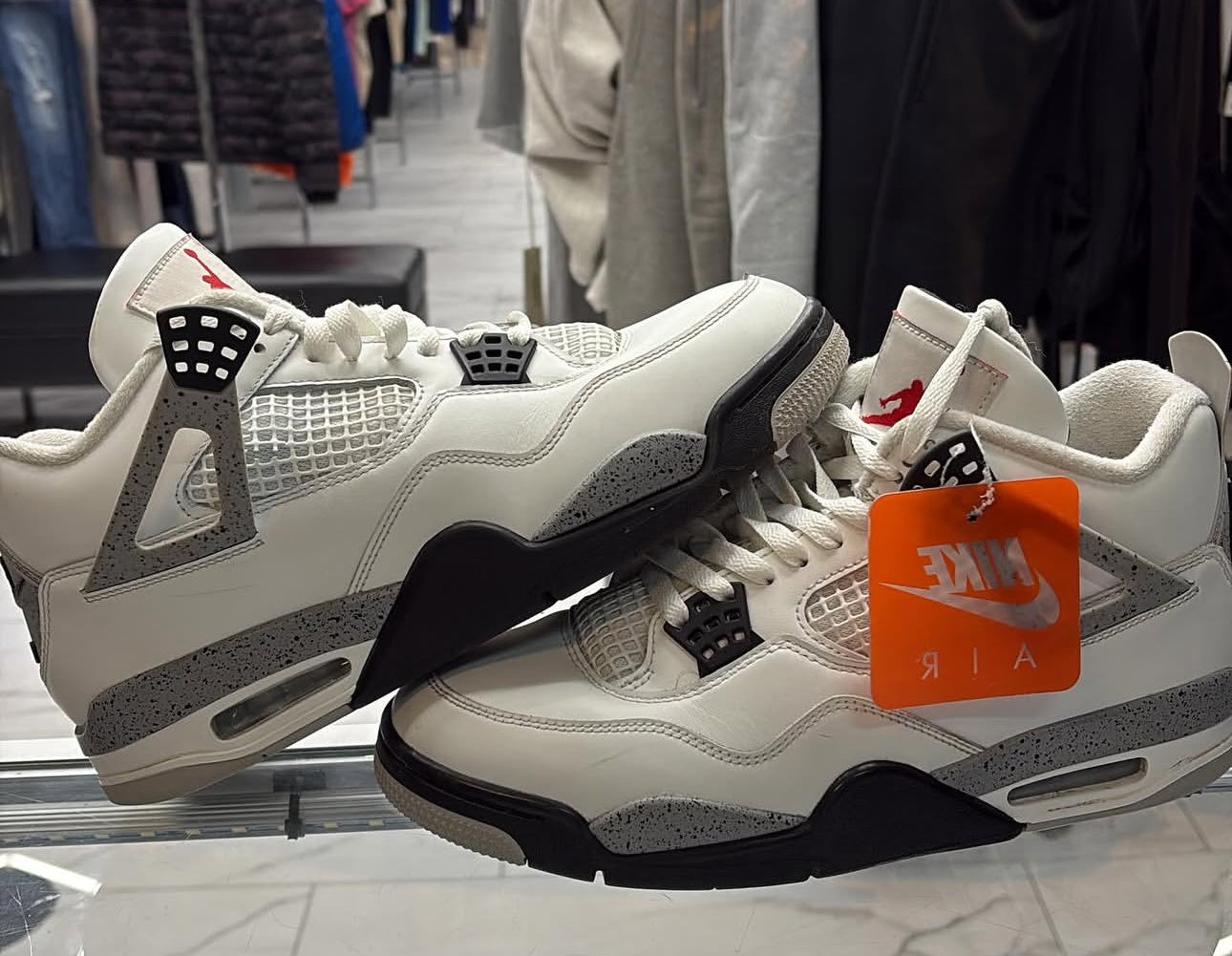 Jordan 4 White Cement Used No Box No insole