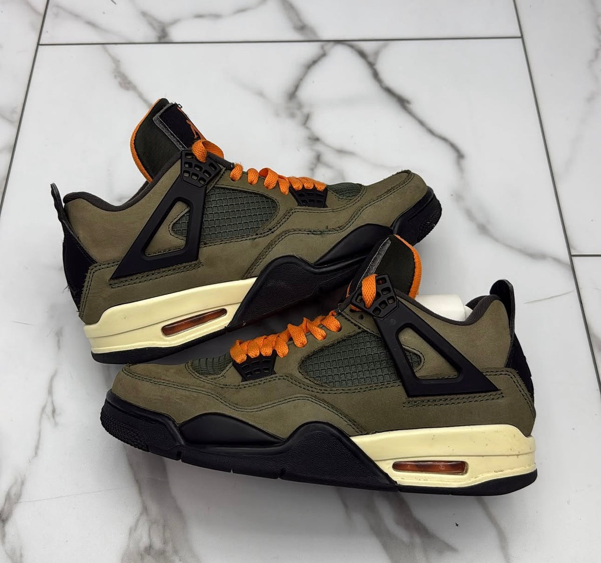 Jordan 4 Undefeated 2005 USED NO BOX