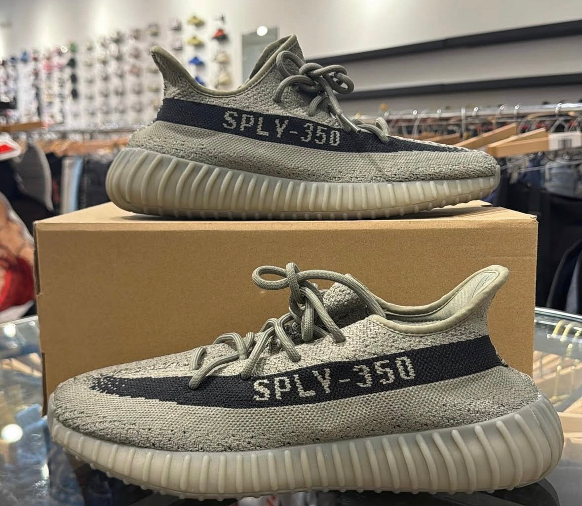 Yeezy 350 V2 Granite USED W BOX (K)