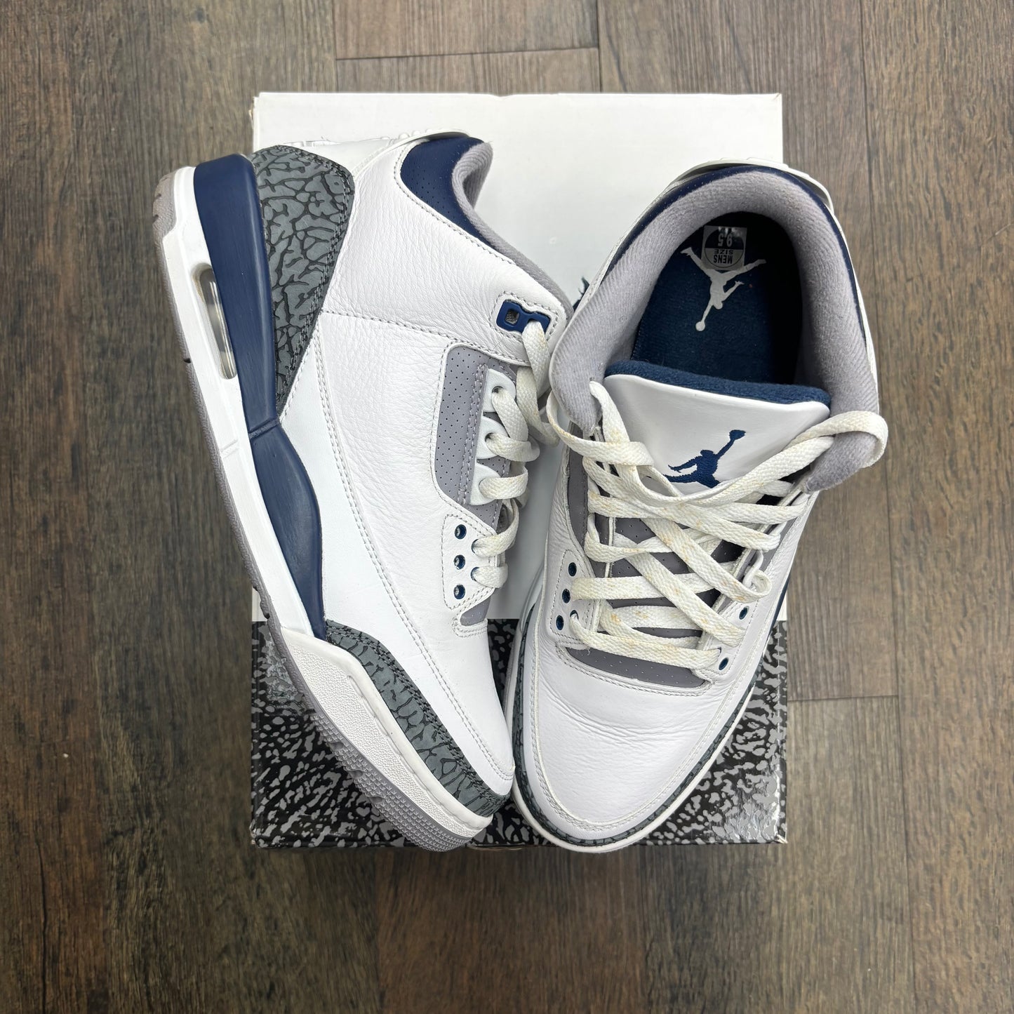 Jordan 3 midnight Navy Used With Box