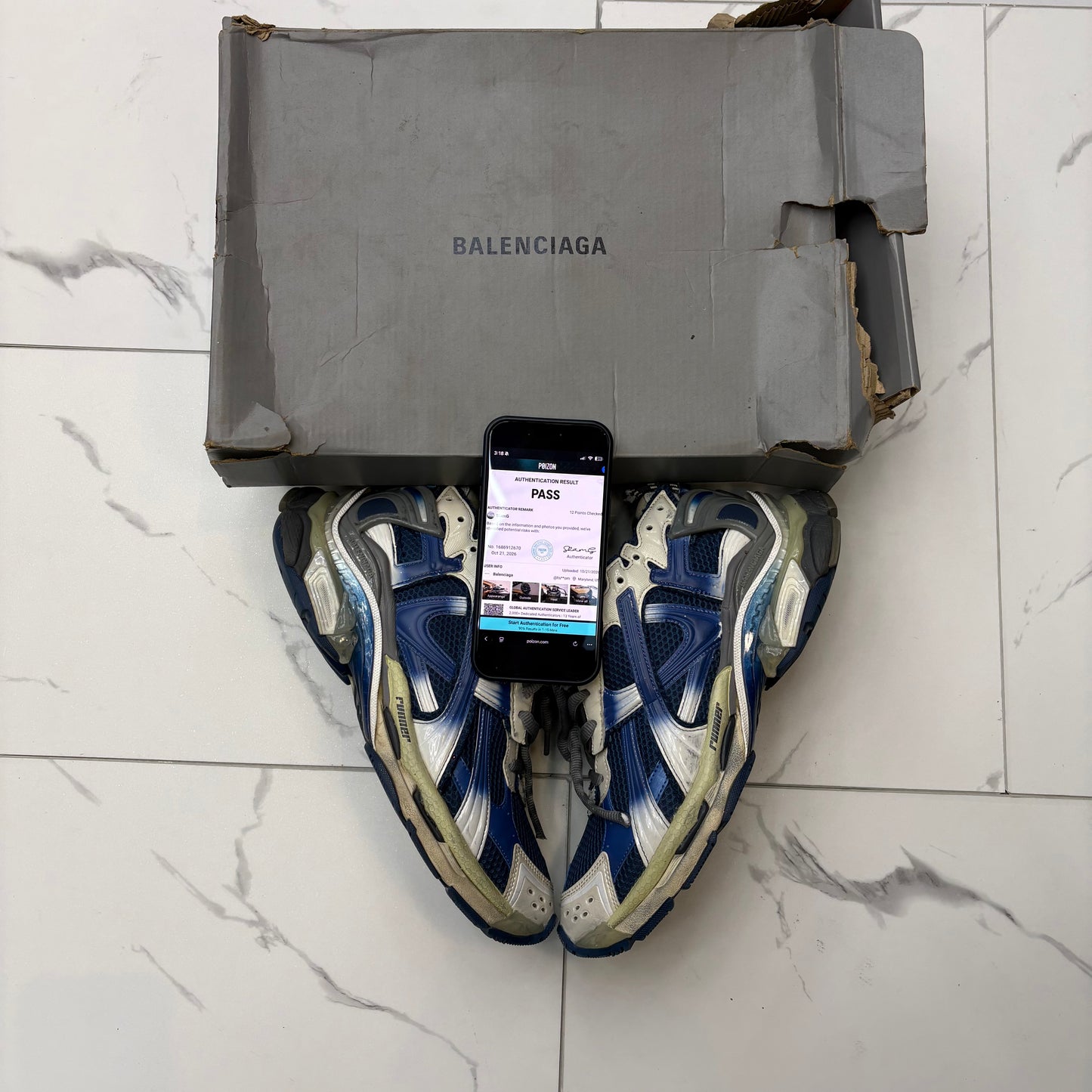 Balenciaga runner blue white USED WITH BOX
