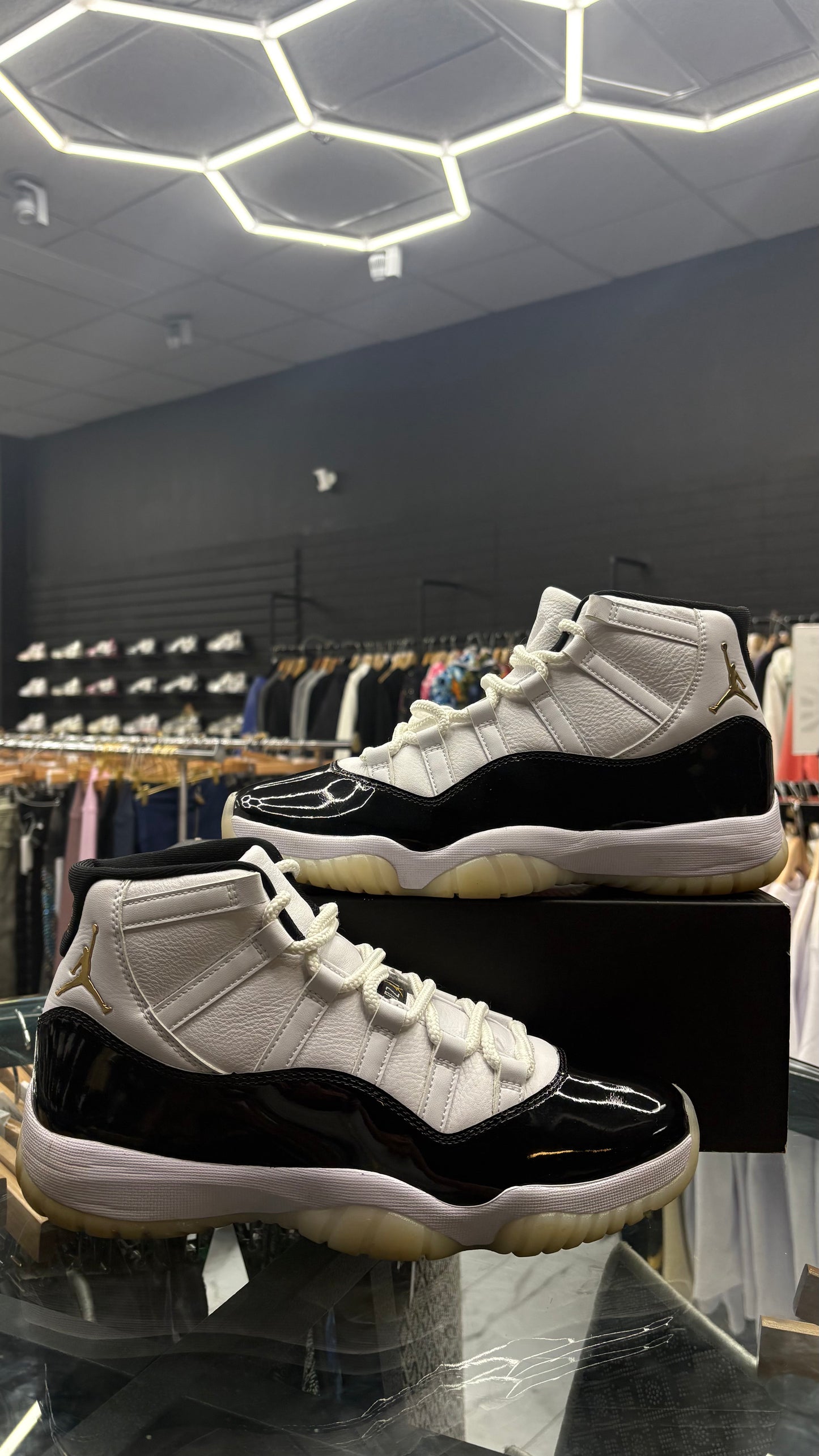 Jordan 11 DMP Gratitude USED WITH BOX