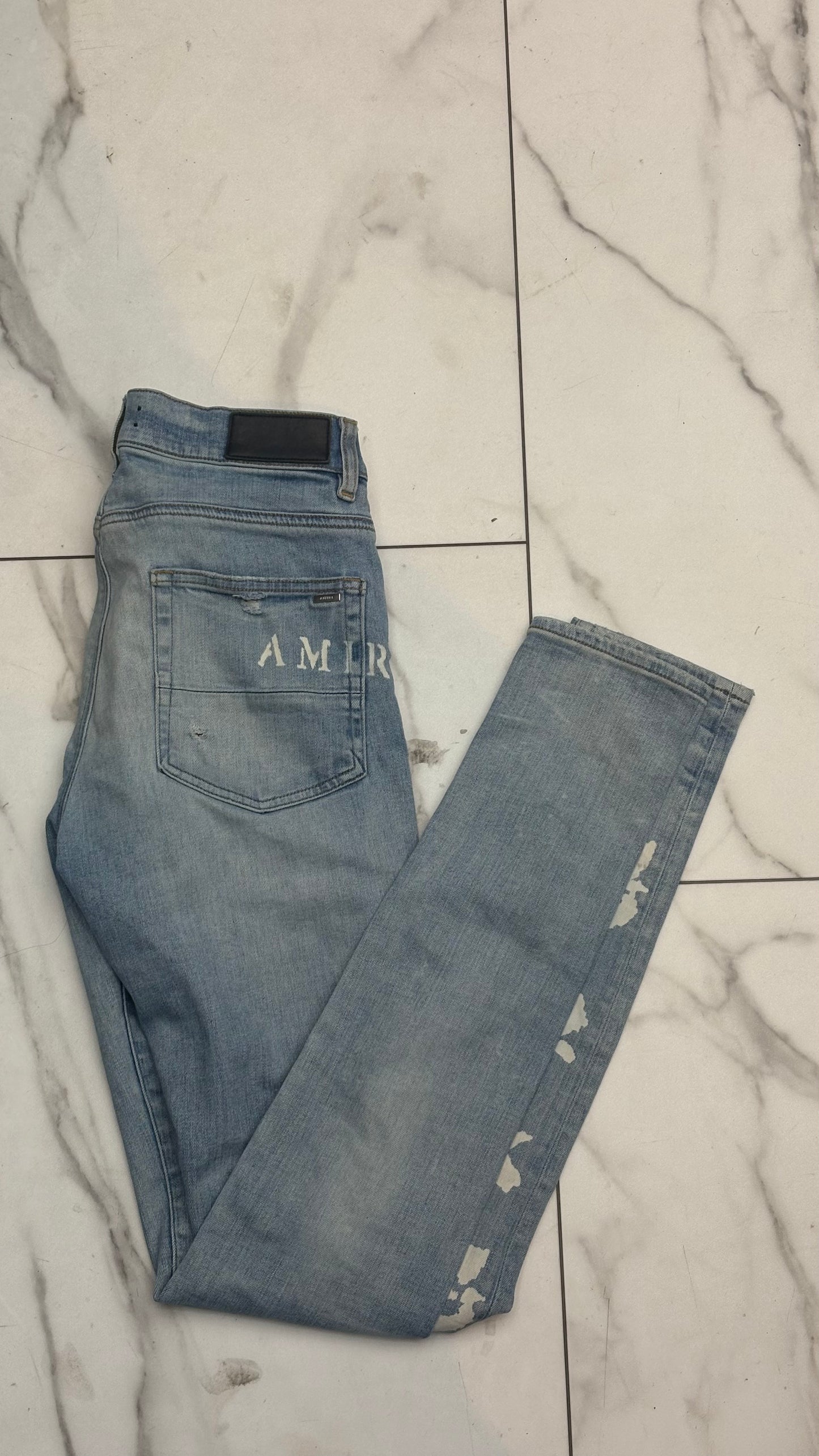 Amiri light wash jeans PRE-OWNED