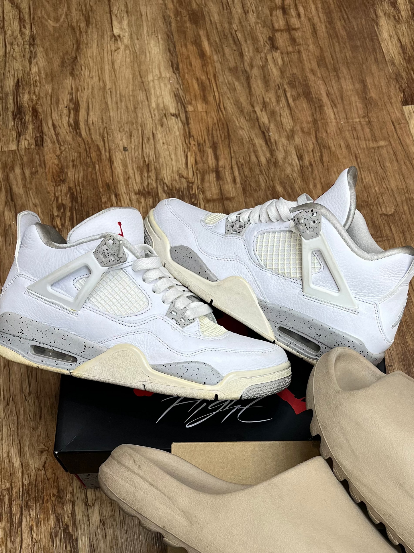 Used Jordan 4 Oreo