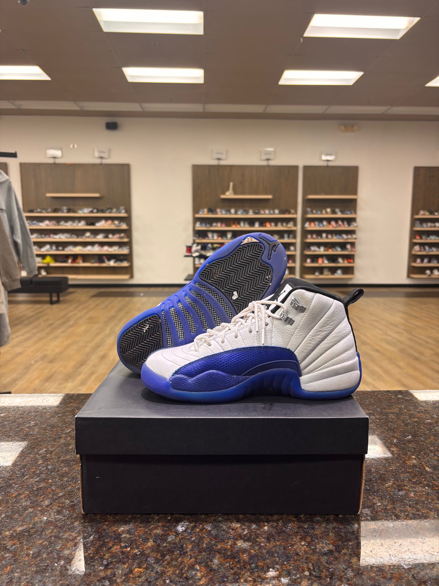 Jordan 12 ‘Blueberry’ USED W BOX