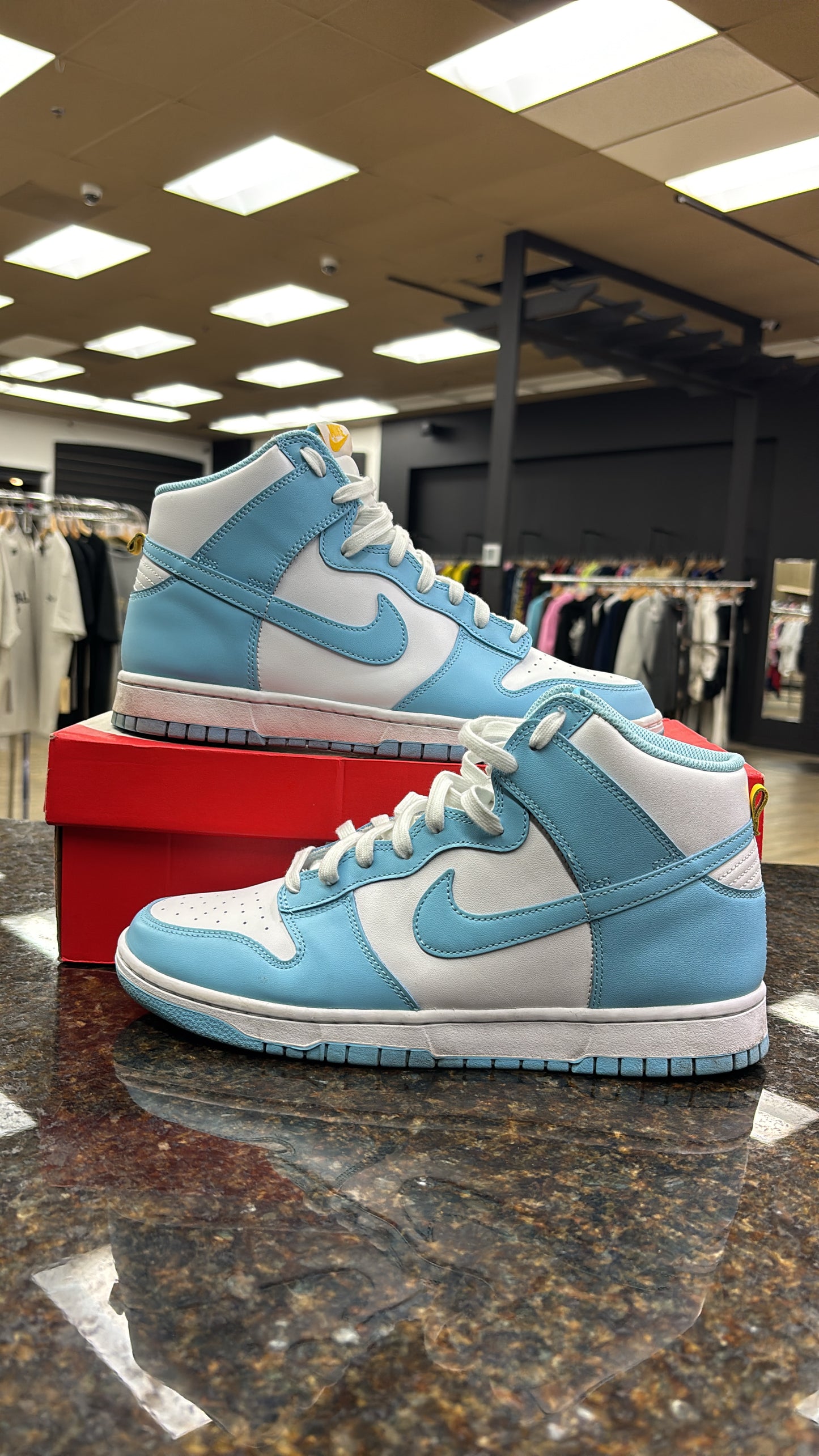 Nike dunk high blue chill preowned with box