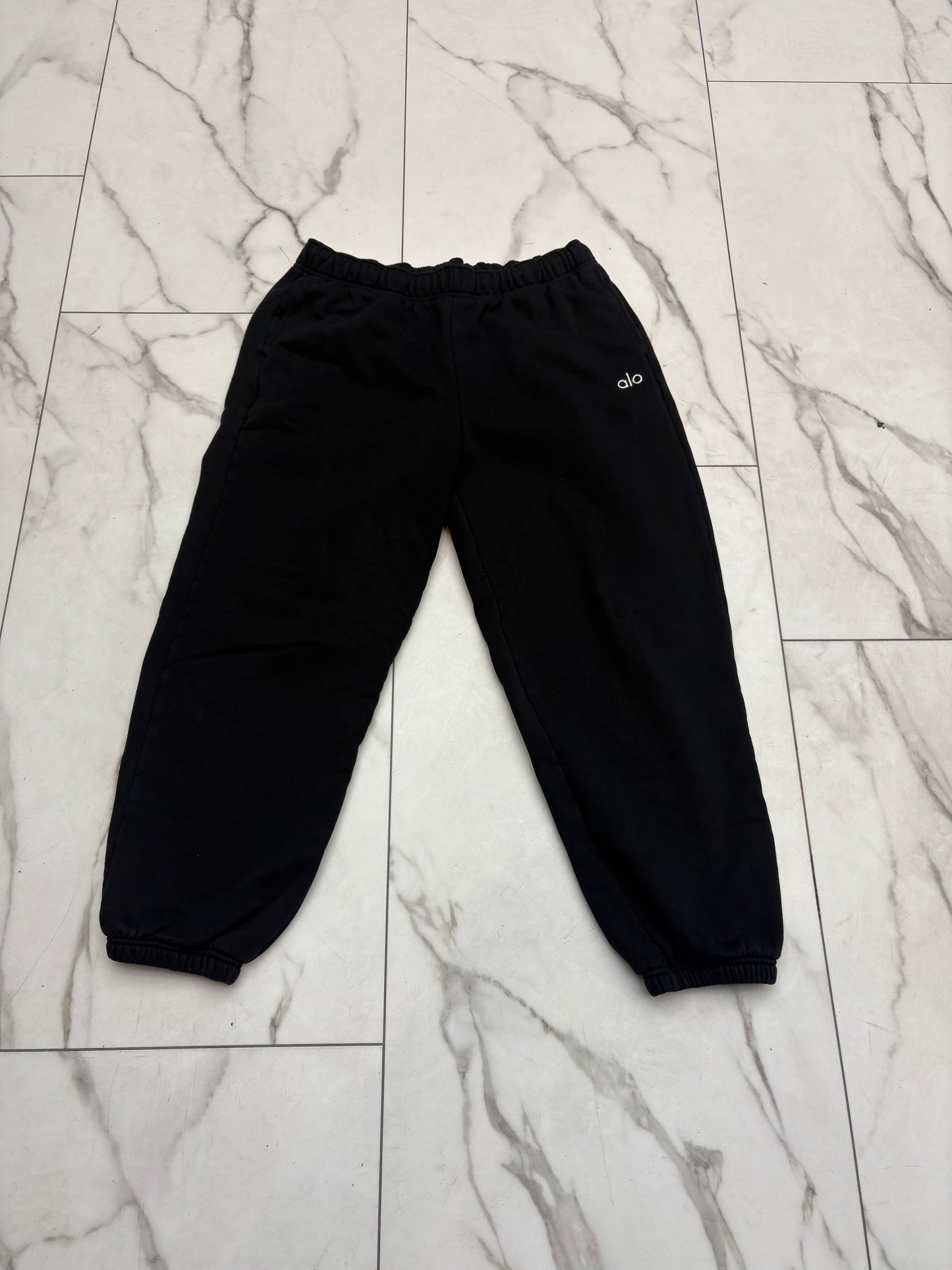 AlO Black SweatPants