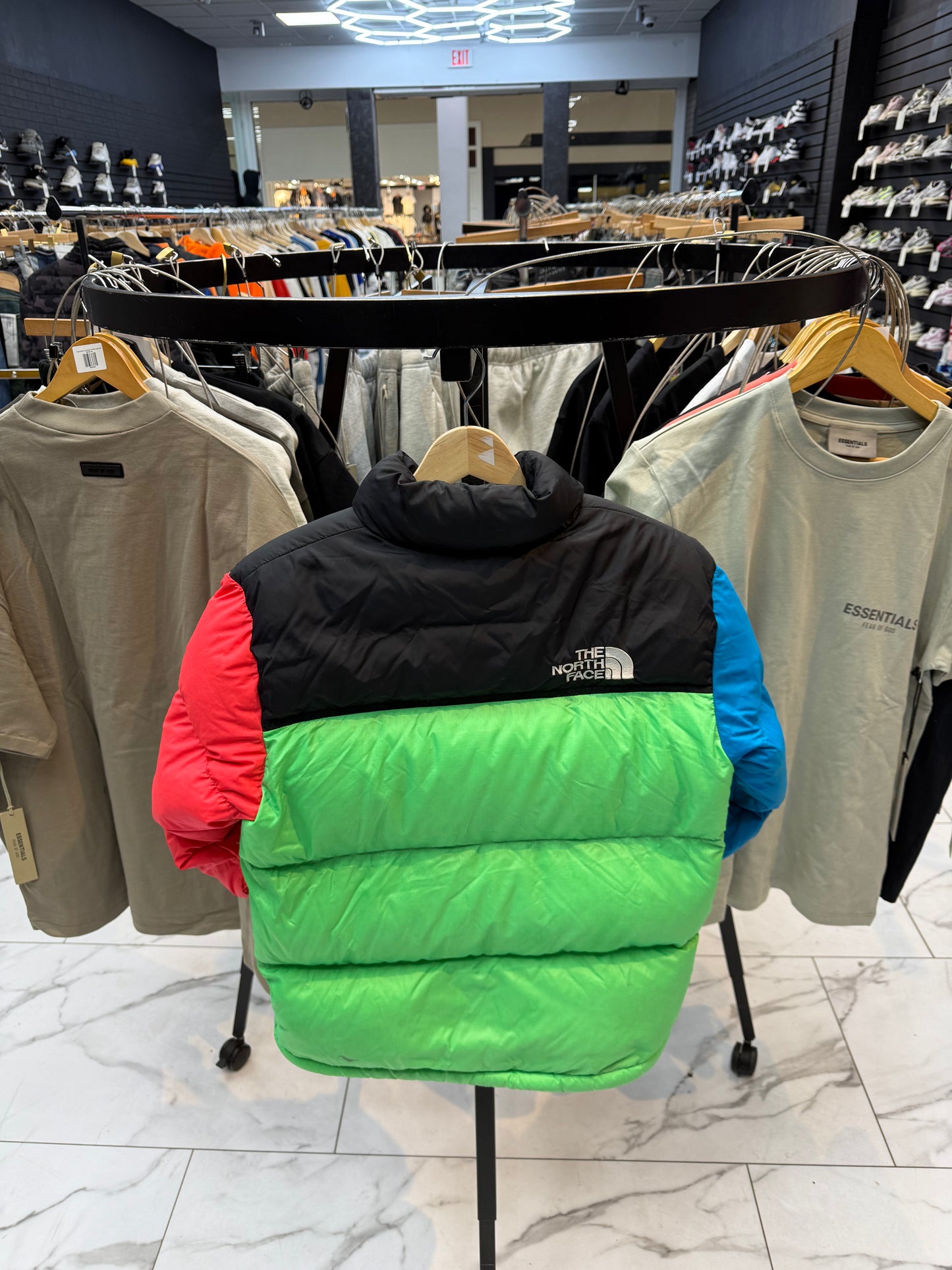 The NorthFace Multi-Color Puffer PRE-OWNED