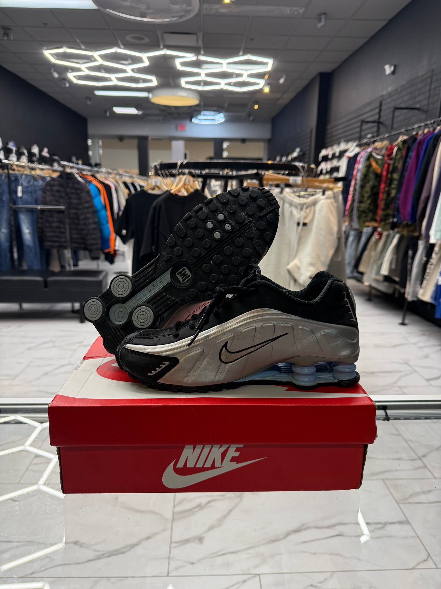 Nike Shox ‘Metallic Blue’ USED W BOX