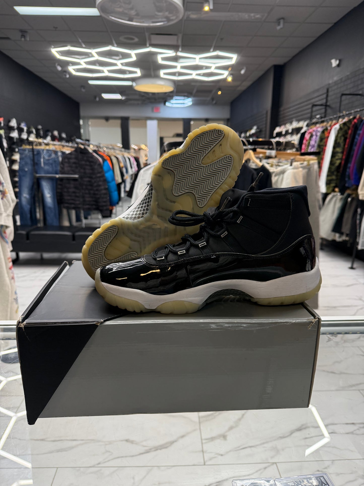 Jordan 11 ‘Jubilee’ USED W BOX
