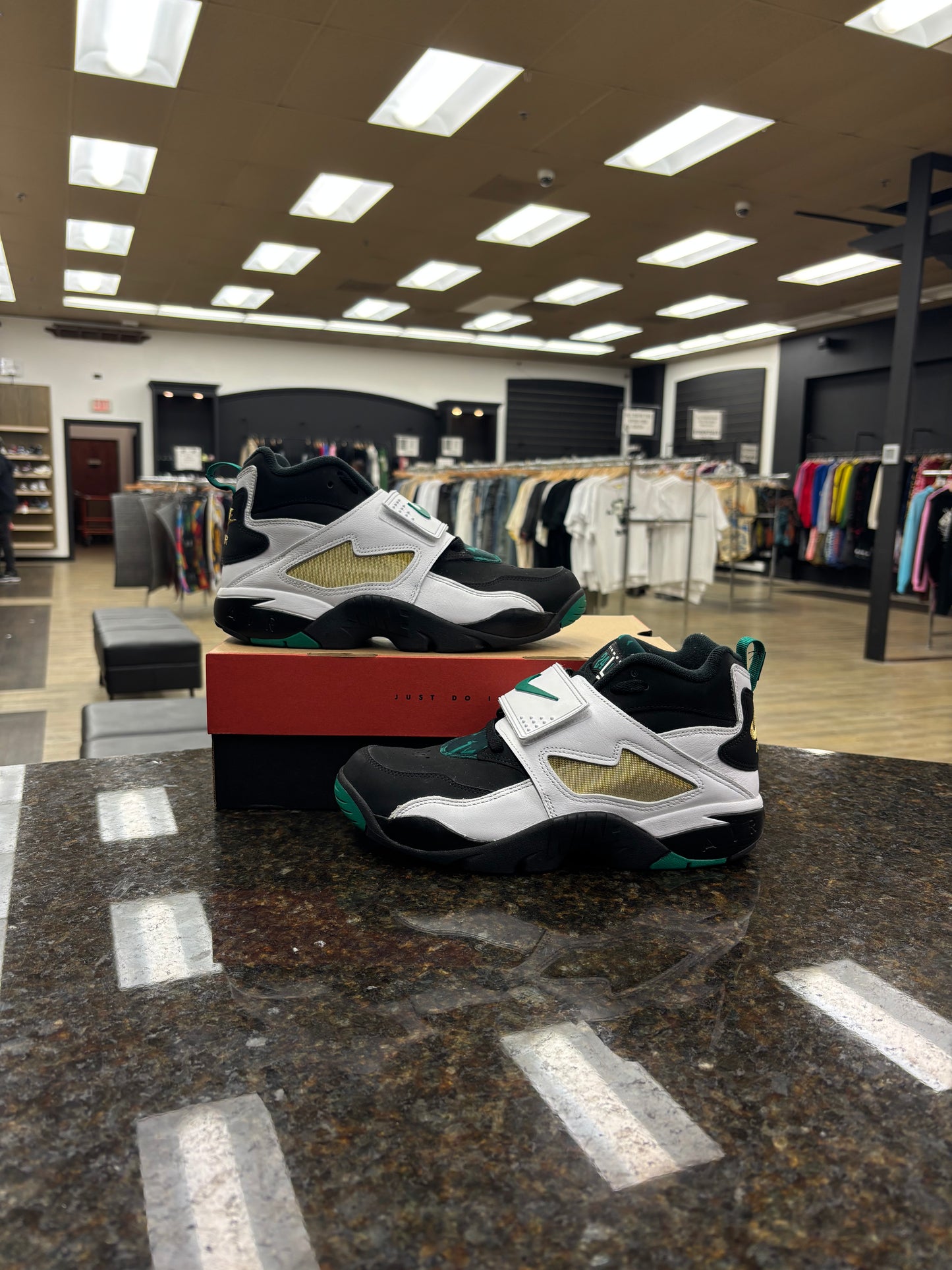 Nike Air Diamond Turf Used W Box