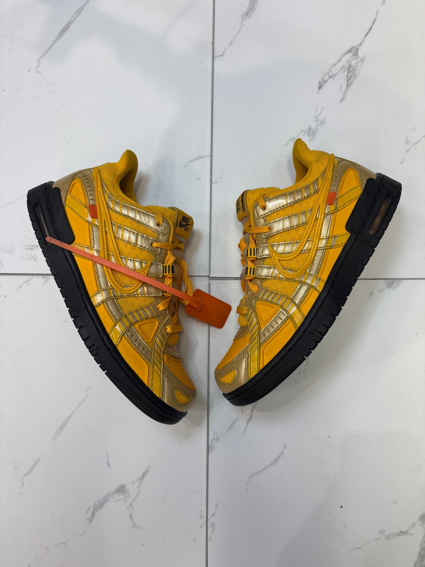 Nike Air Rubber Dunk Off-White University Gold Used With No Box