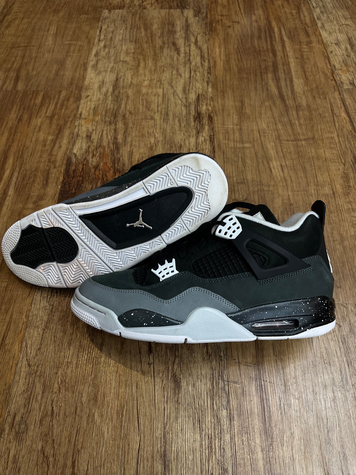 Jordan 4 Fear